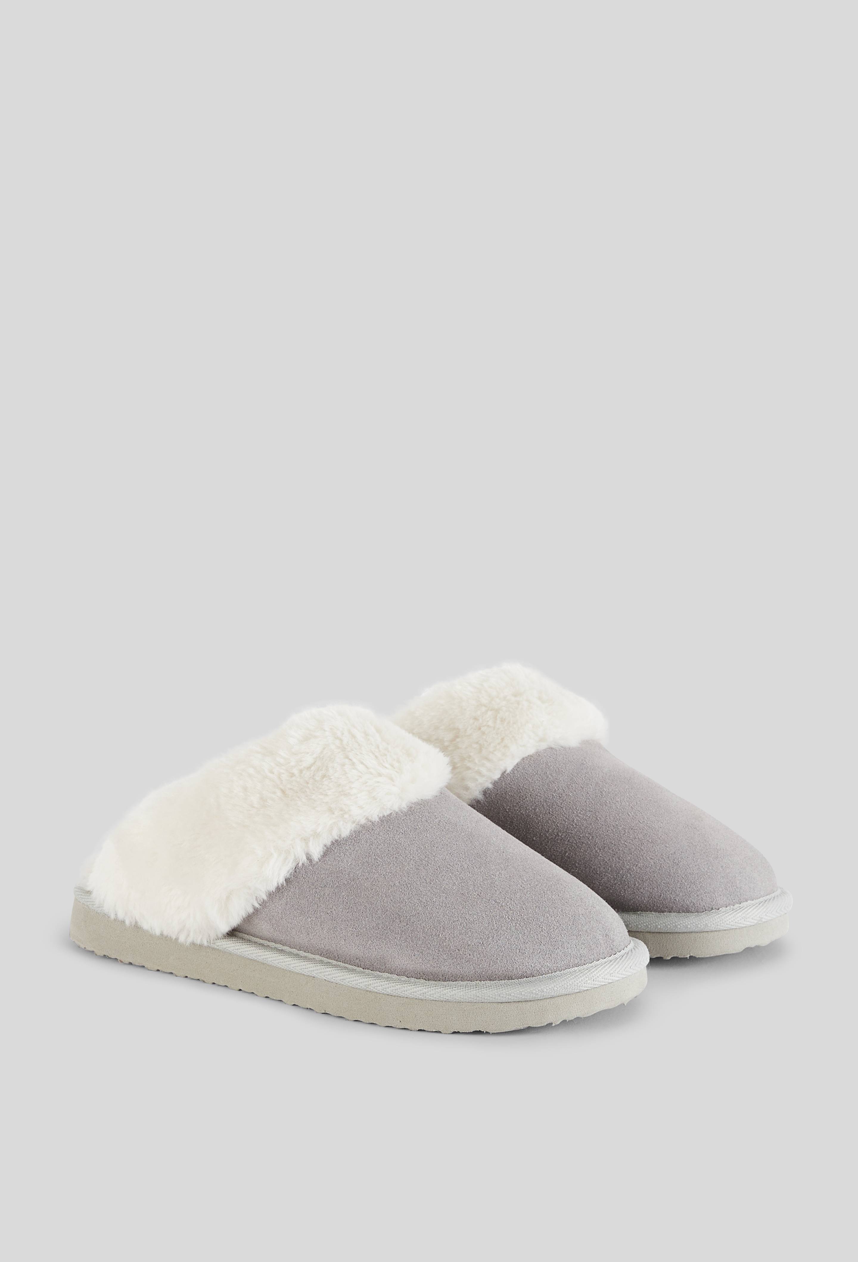 Mules int&eacute;rieur en fausse fourrure, Gris, swatch image