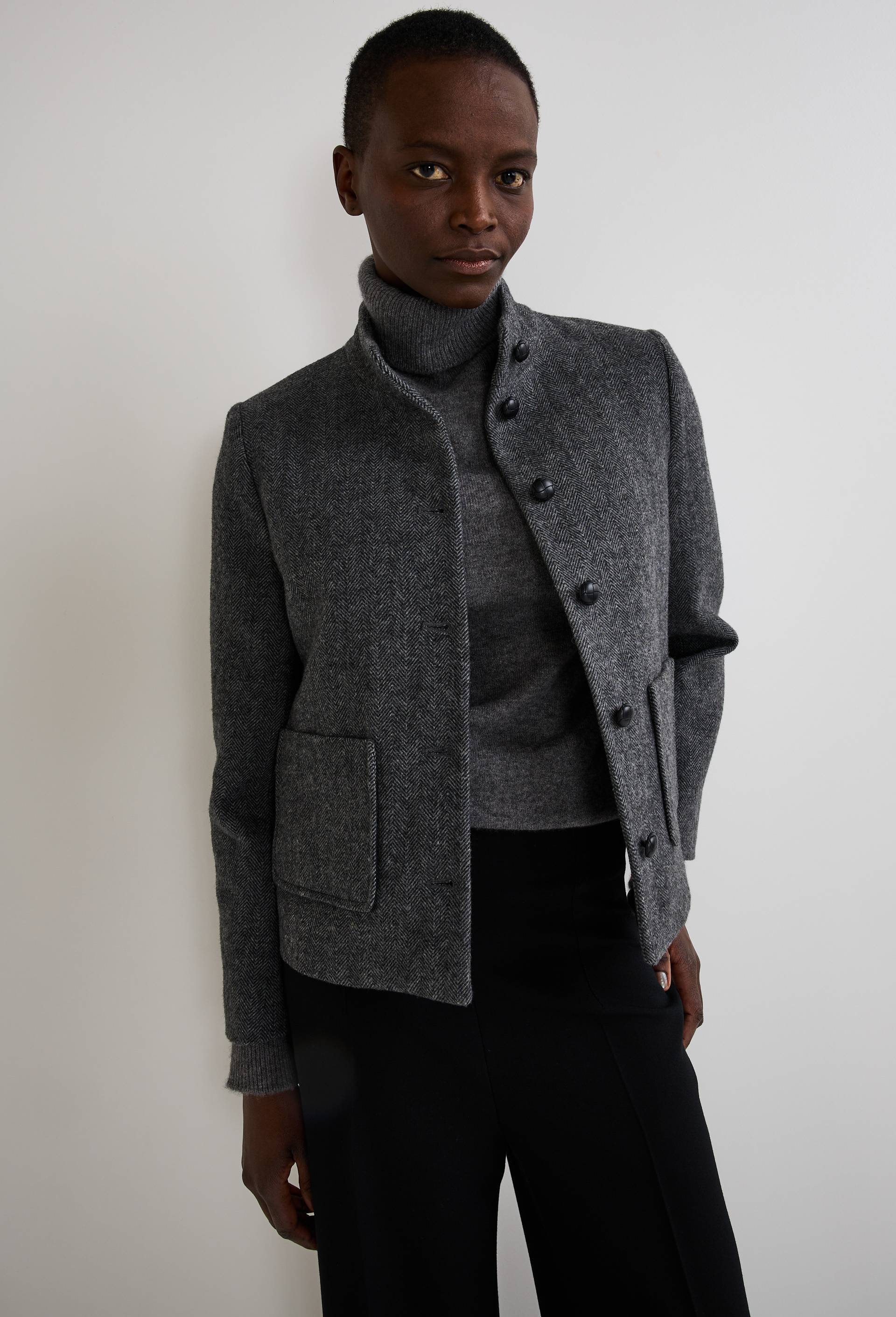 Manteau court à motifs chevron contenant de la laine, Gris foncé, large image number 0