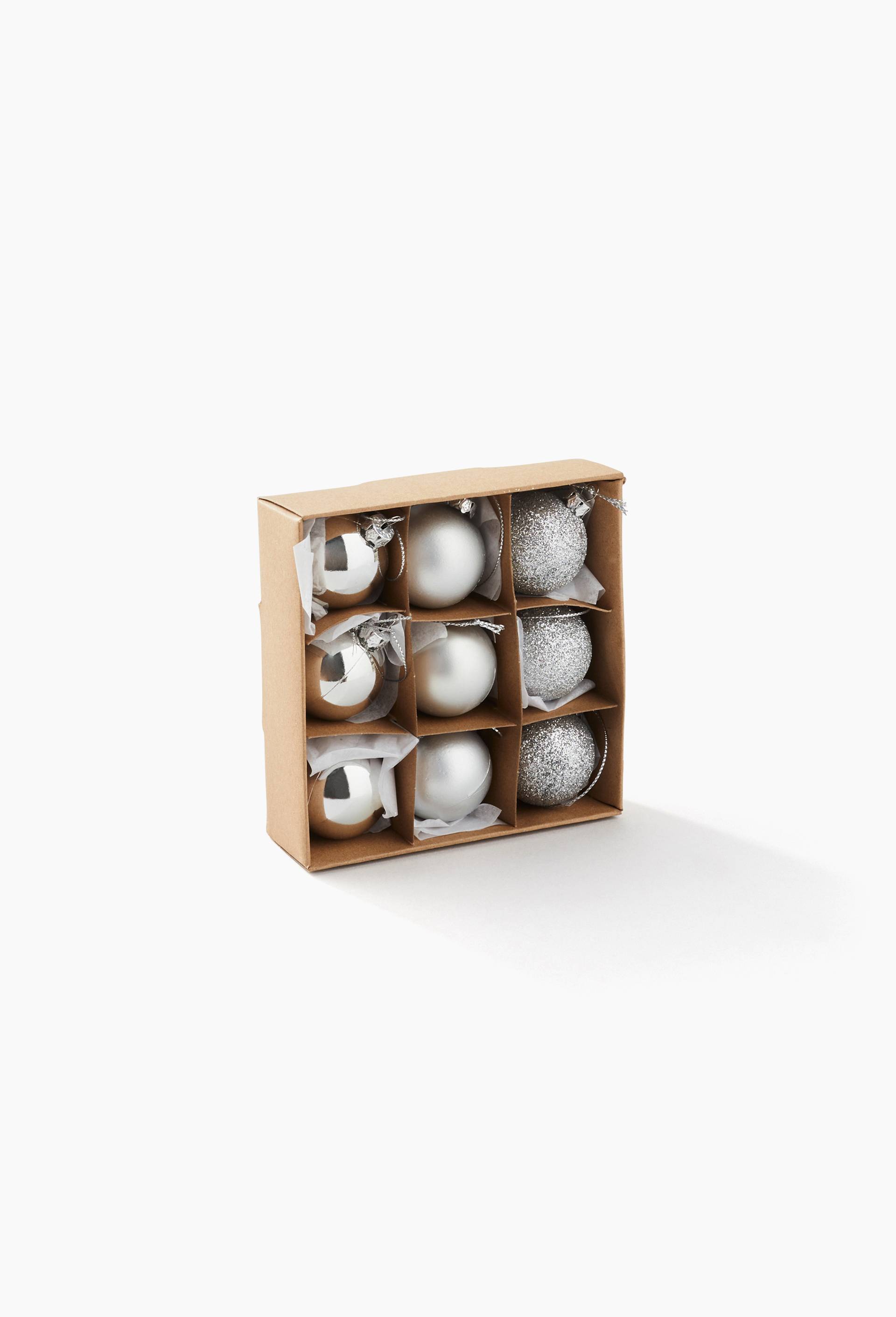 Boite de 9 boules en plastique, Argent, large image number 0
