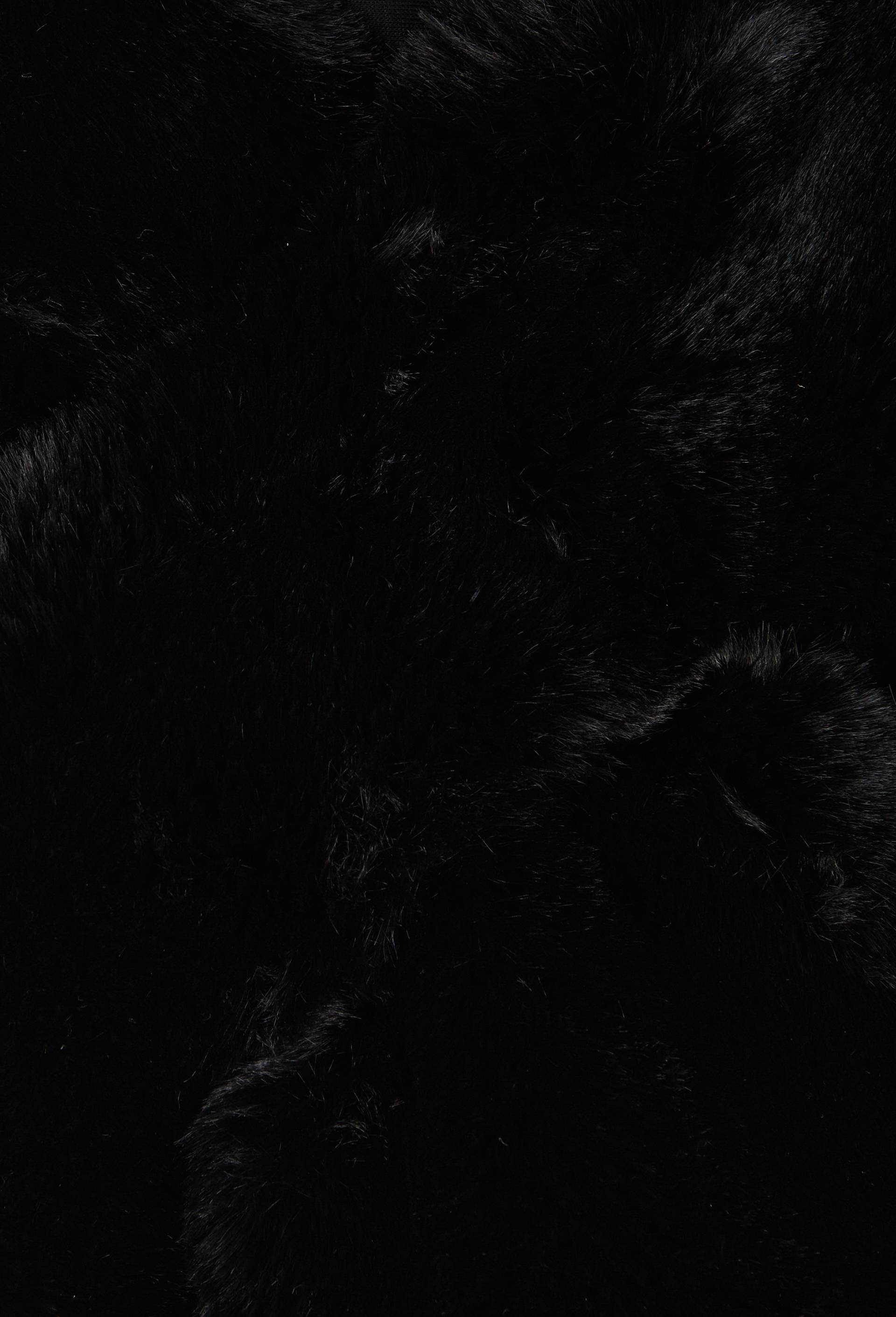 Echarpe en fausse fourrure, Noir, large image number 1