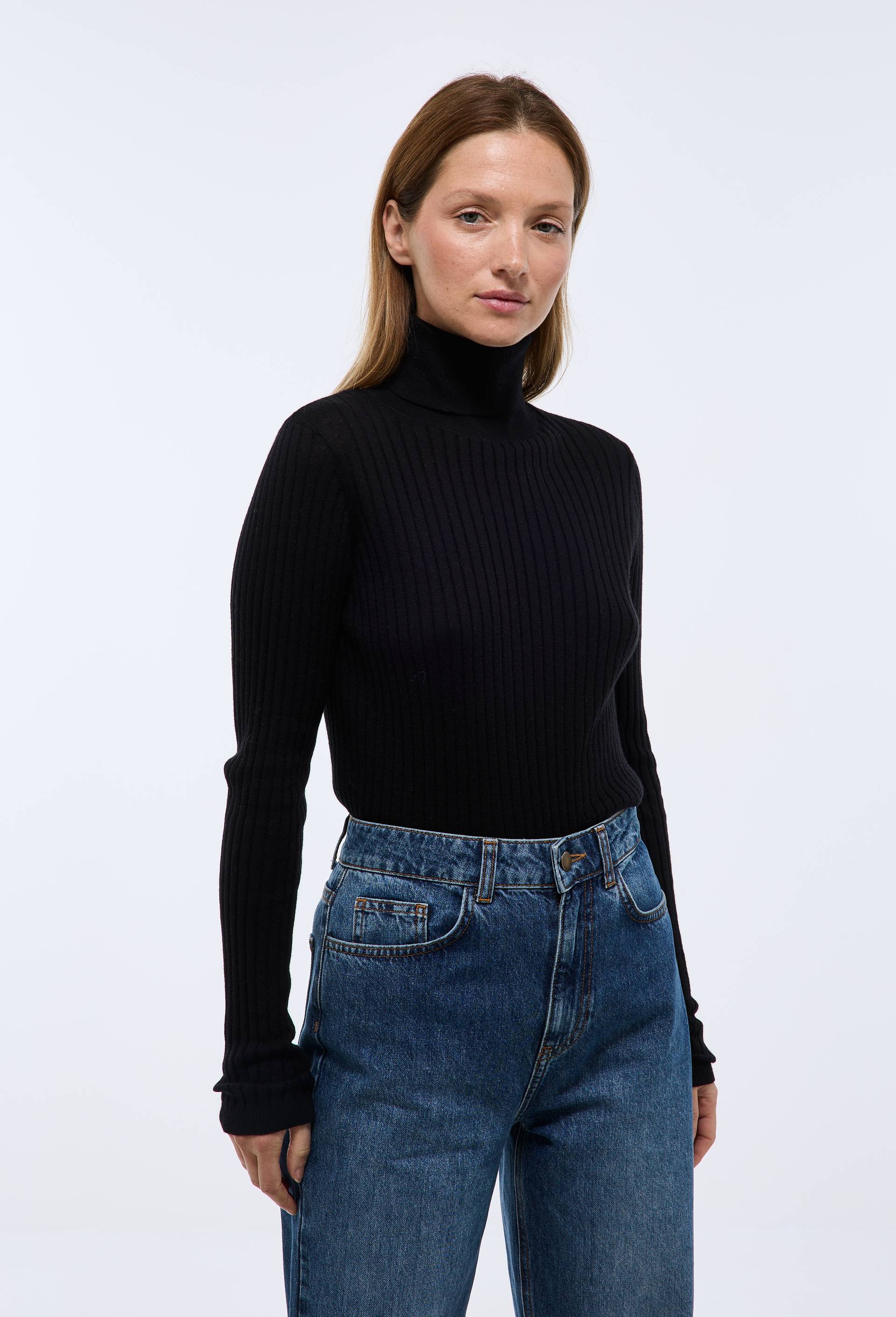 Pull col roul&eacute; &agrave; c&ocirc;tes uni en coton et cachemire m&eacute;lang&eacute;s, Noir, swatch image