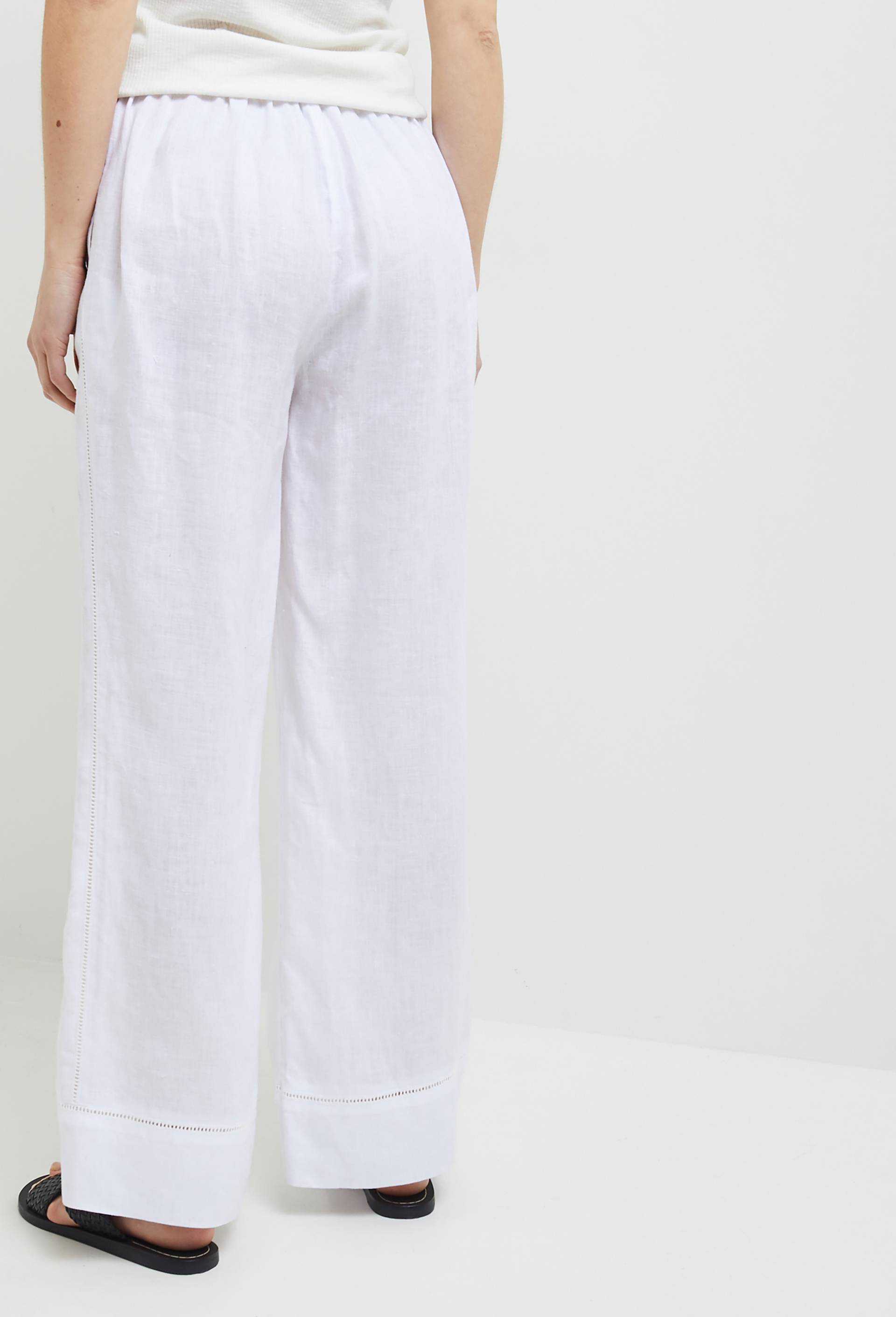 Pantalon droit d&eacute;tails jour &eacute;chelle en lin, European Flax, Blanc, large image number 1.0