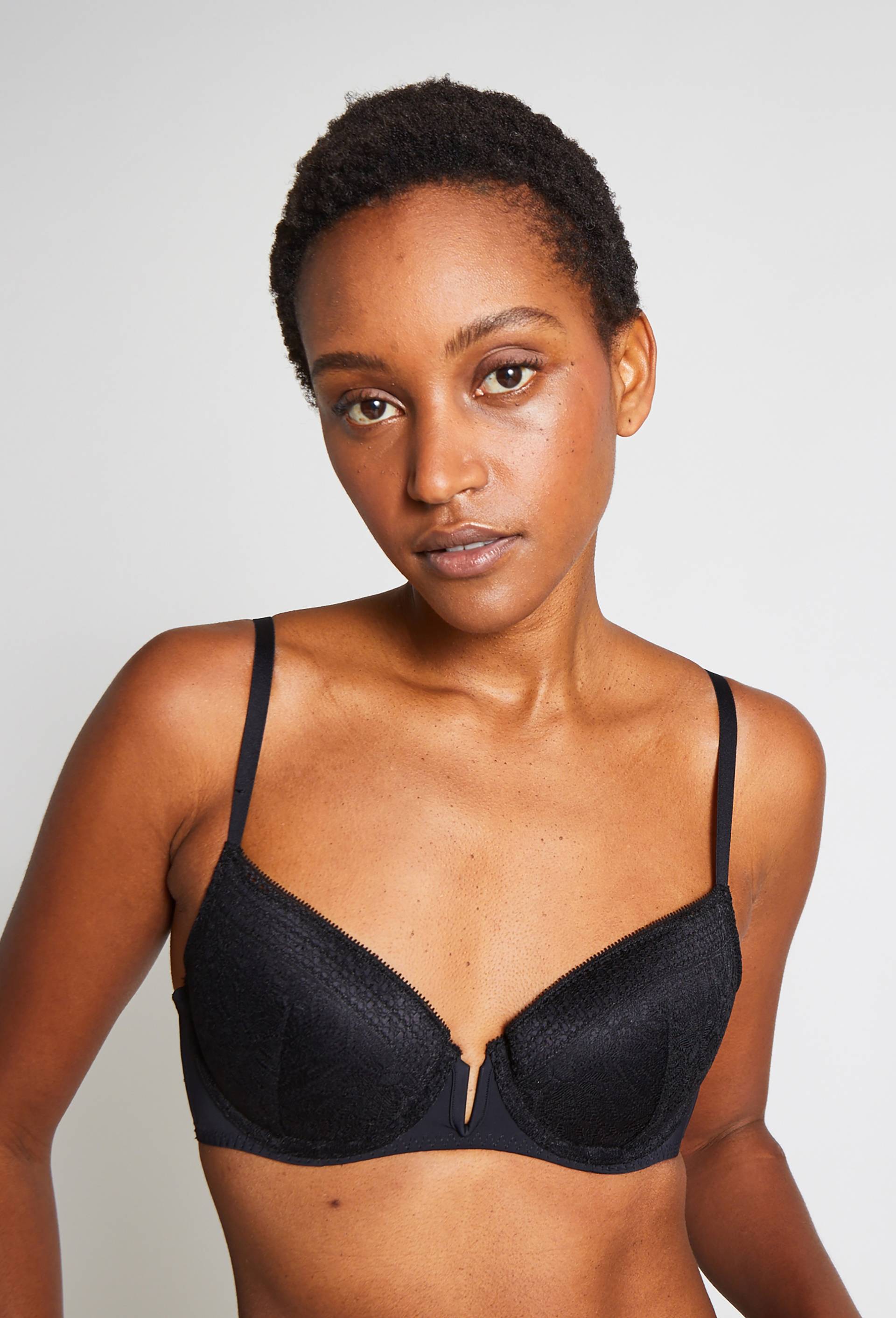 Soutien-gorge corbeille paddé HELENE en dentelle, Oeko-Tex, Noir, large image number 0