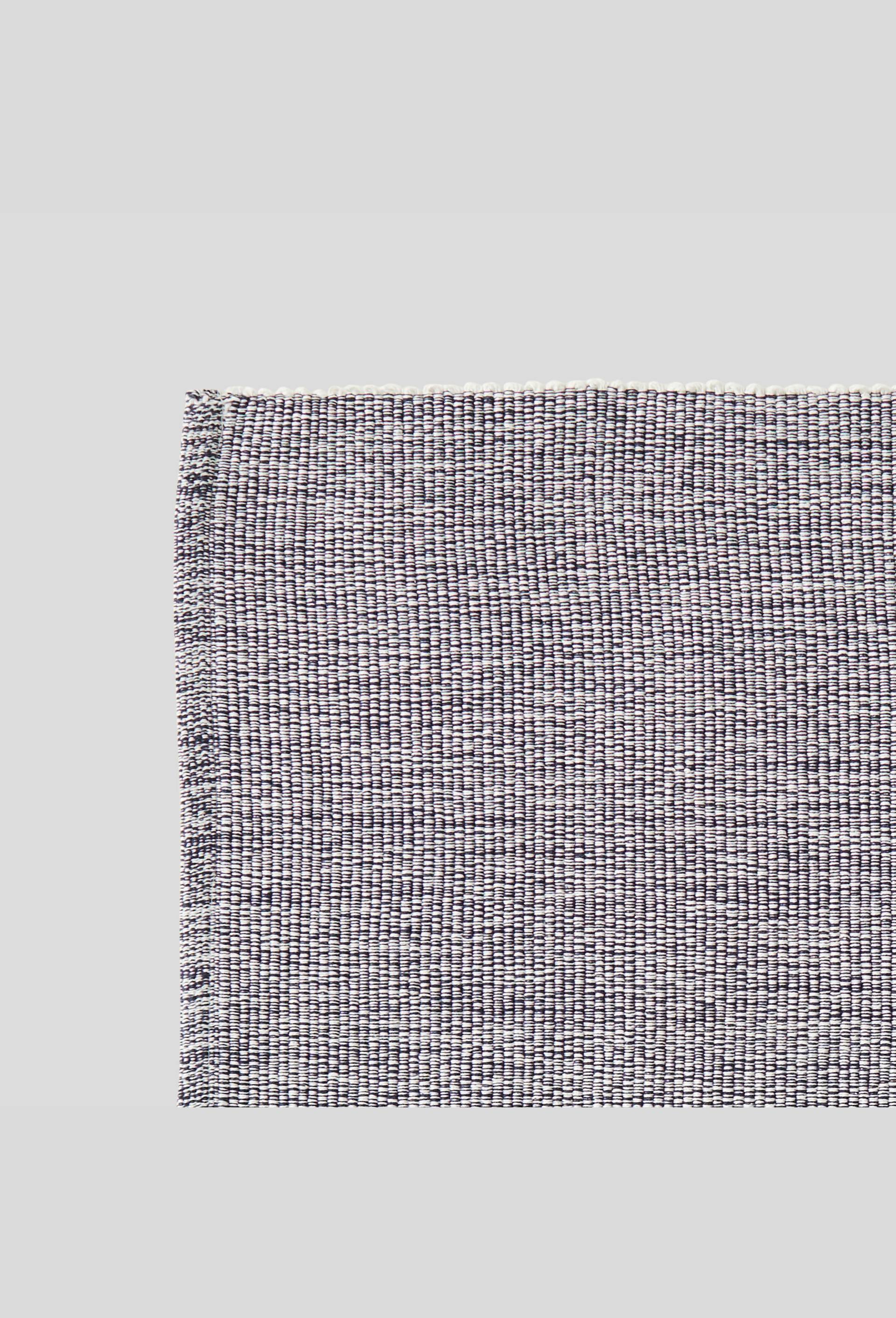 Tapis pointillé, 60x90cm, coton, Bleu foncé, large image number 1.0