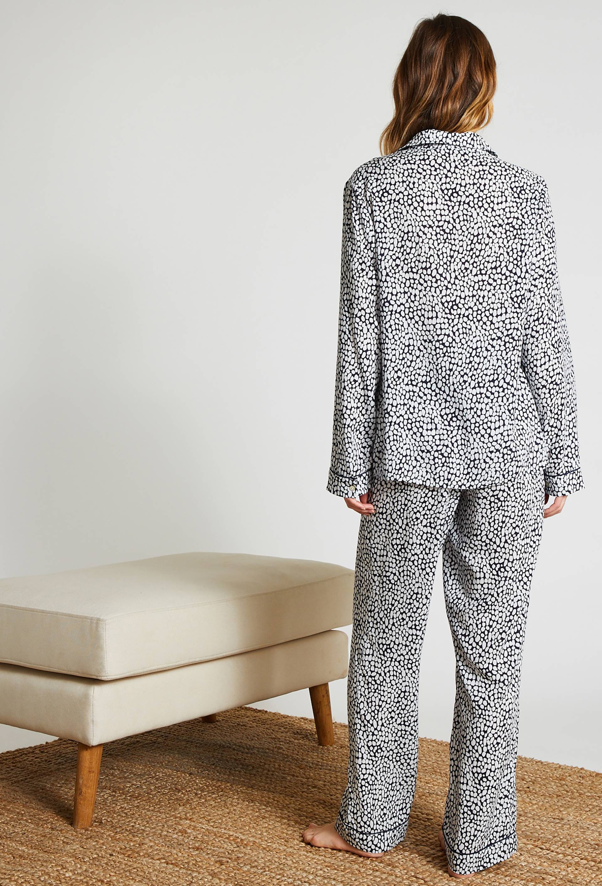 Pyjama col chemise en viscose ECOVERO, Bleu foncé, large image number 1