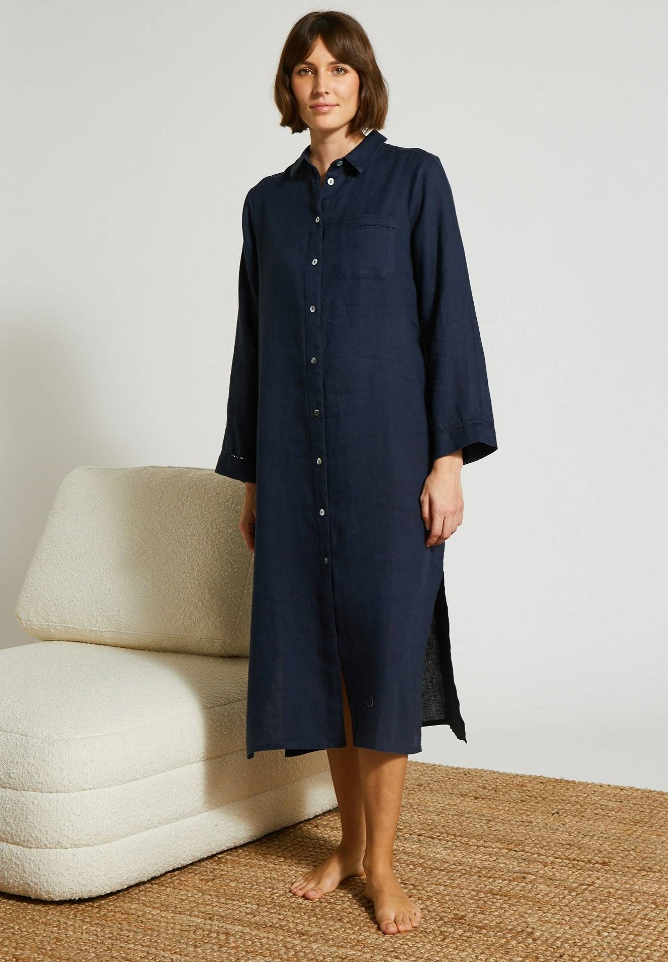 Chemise de nuit longue détails jour échelle en lin, European Flax, Bleu foncé, large image number 3.0