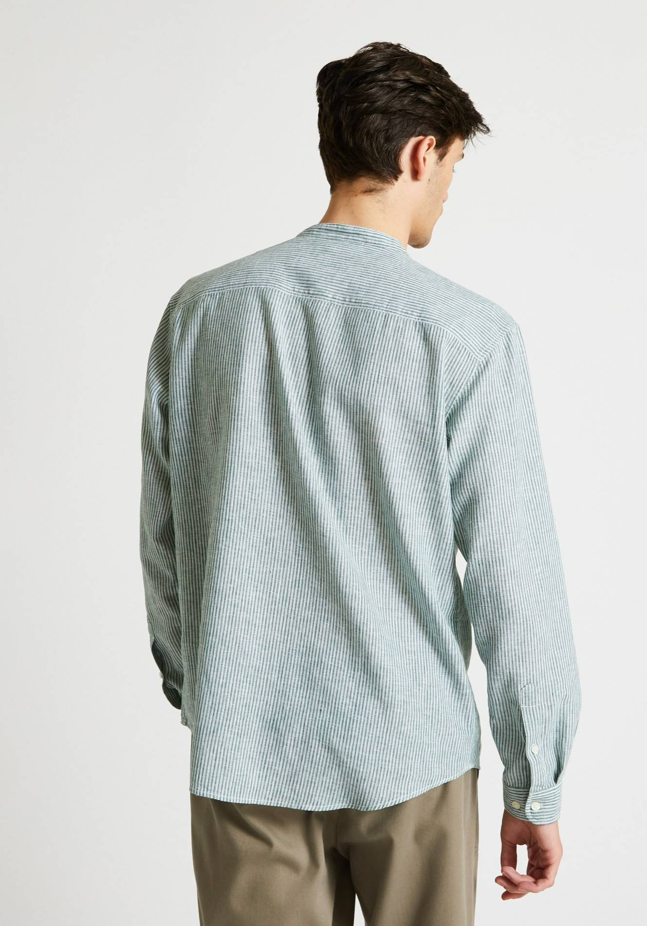 Chemise manches longues col mao vareuse en mélange coton / lin, Vert, large image number 4.0
