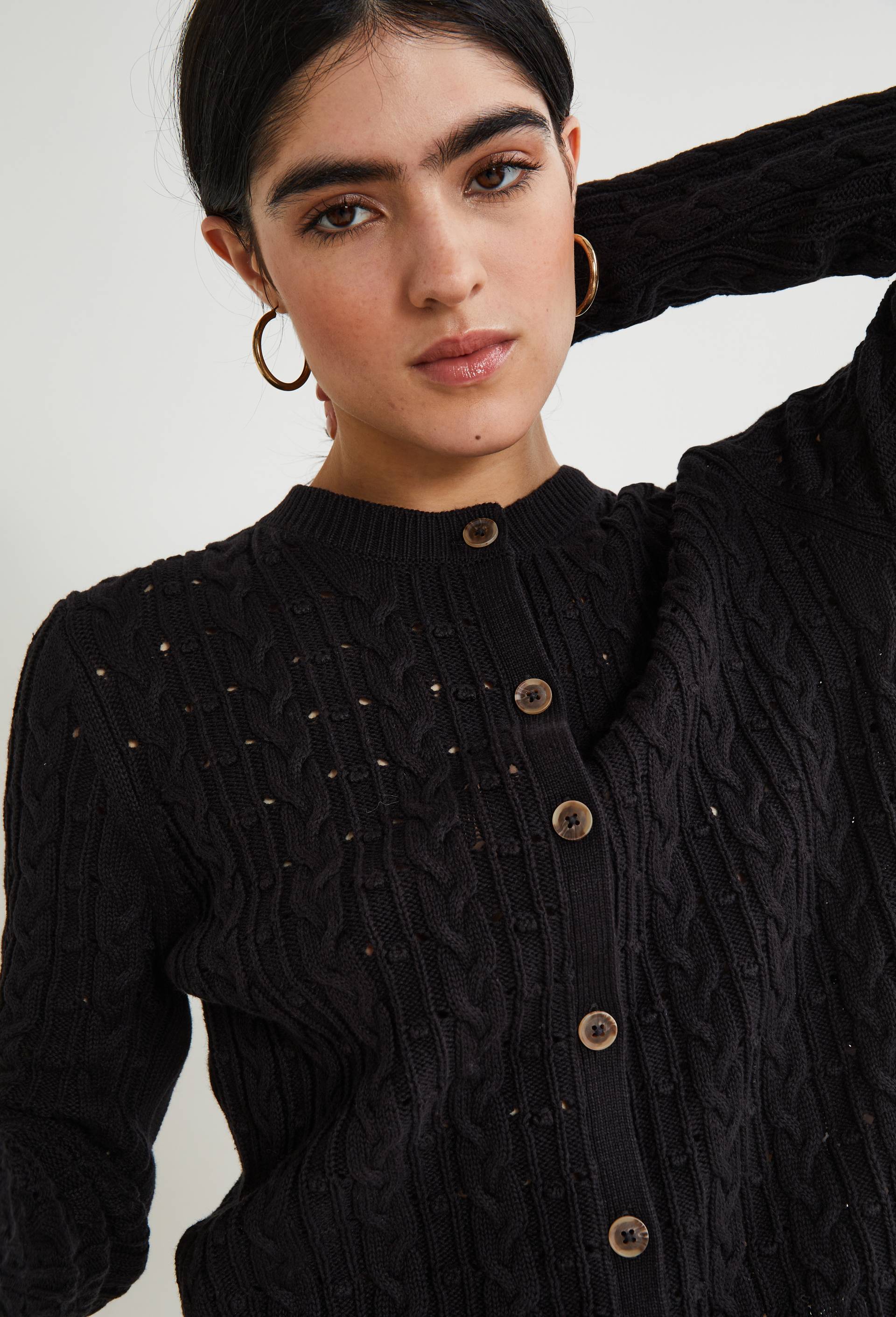 Cardigan boutonné à torsades en coton BIO, Noir, large image number 0