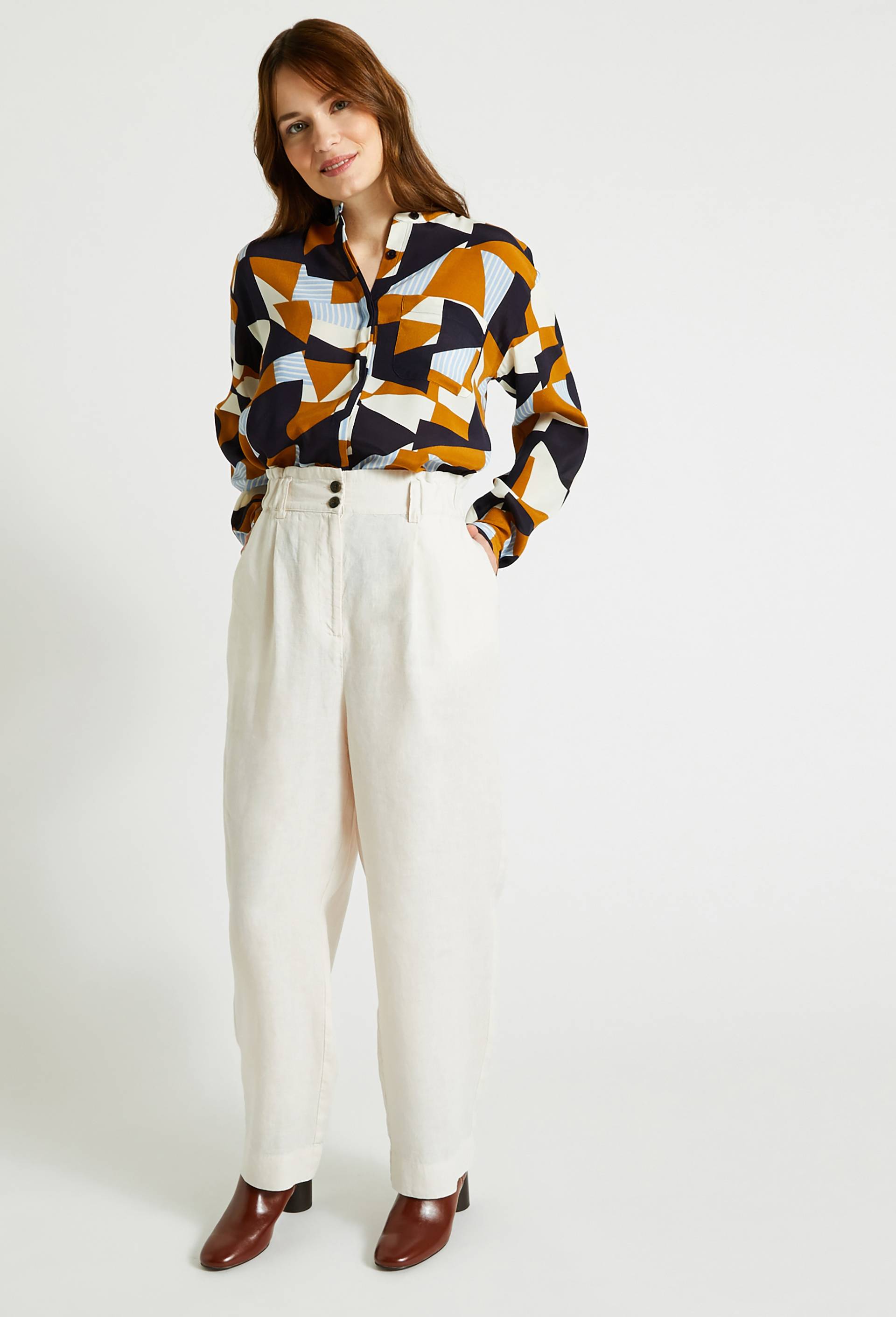 Pantalon en lin taille élastiquée, Beige clair, large image number 0