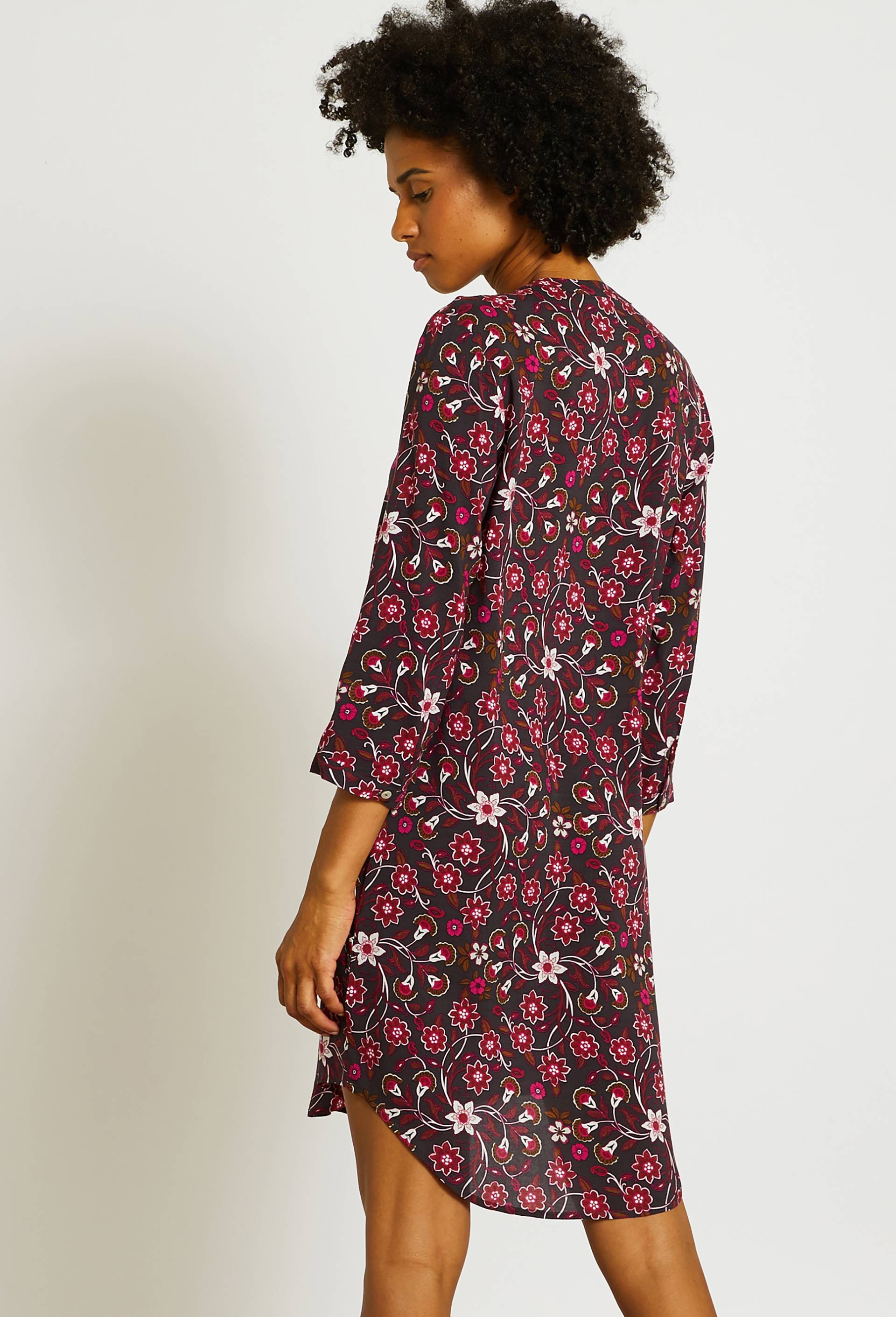 Chemise de nuit manches longues en viscose ECOVERO, Gris foncé, large image number 1