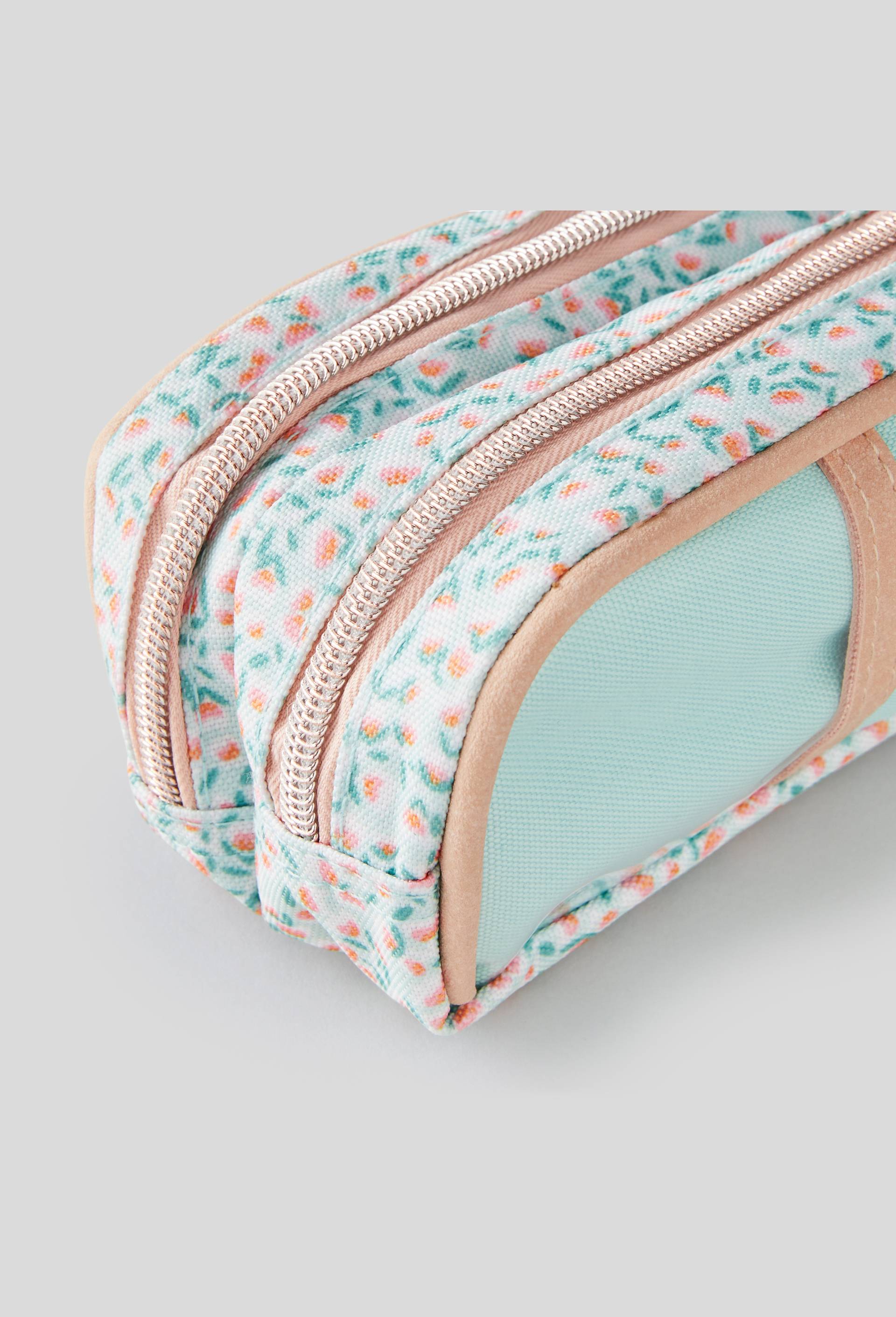 Trousse, 22 x 7,5 x 7 cm, polyester, Vert clair, large image number 1