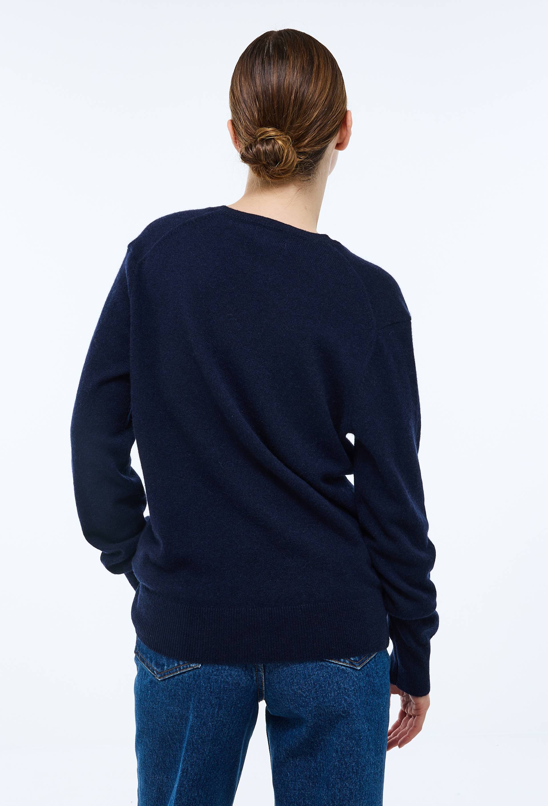 Pull uni col V en 100% cachemire, Bleu fonc&eacute;, large image number 2