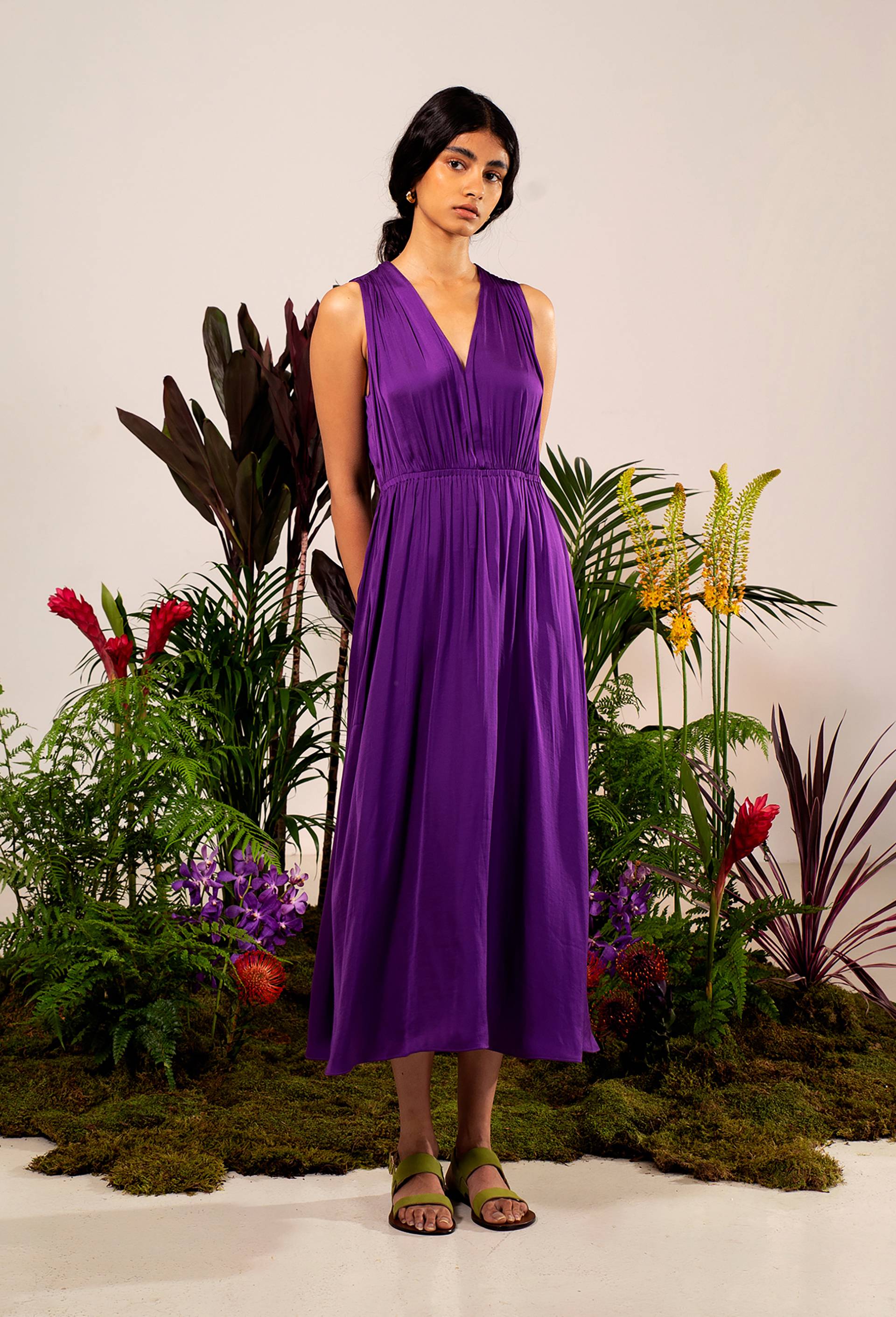 Robe fluide sans manche unie, Violet, large image number 0.0