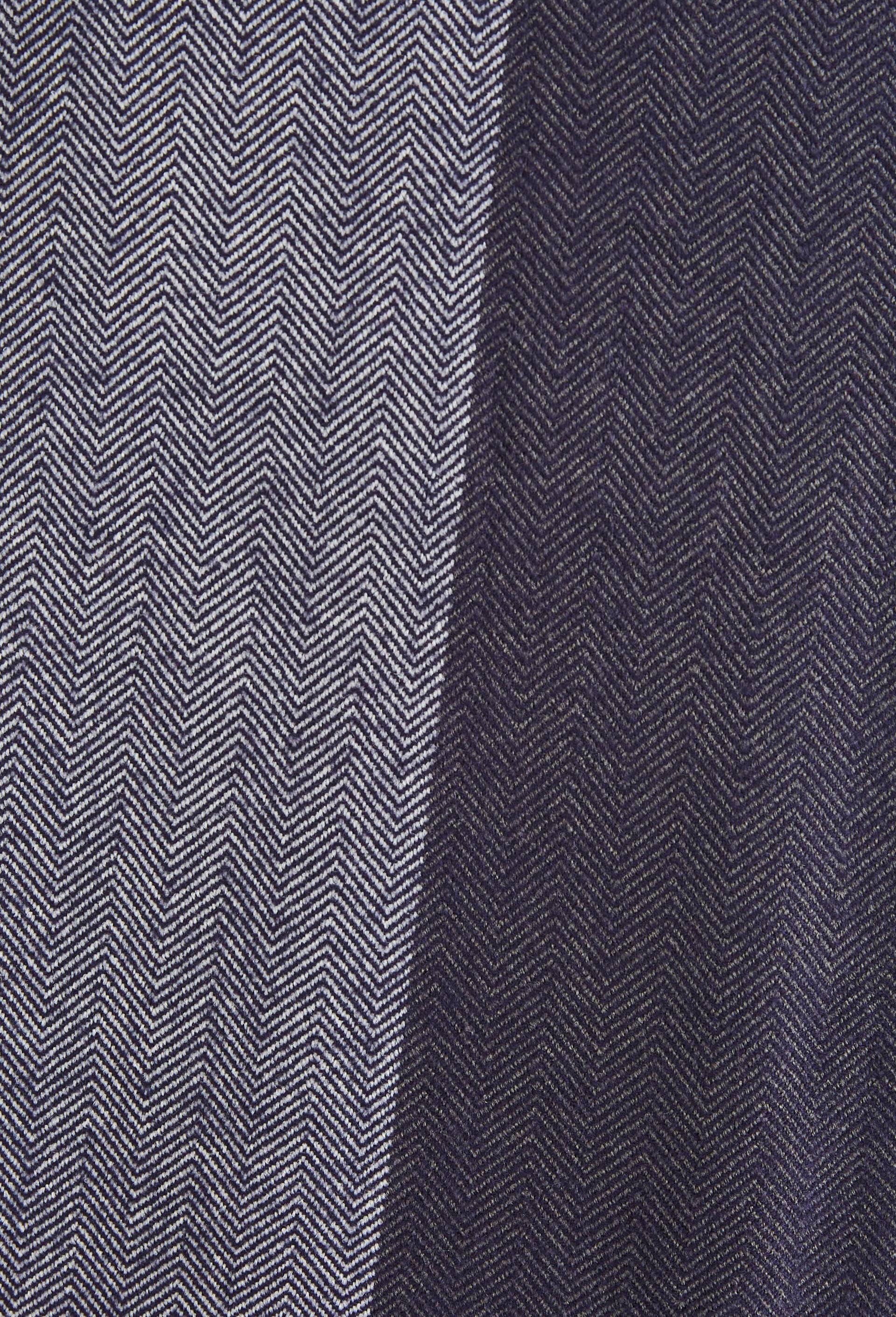 Echarpe chaude &agrave; chevrons, Bleu fonc&eacute;, large image number 2