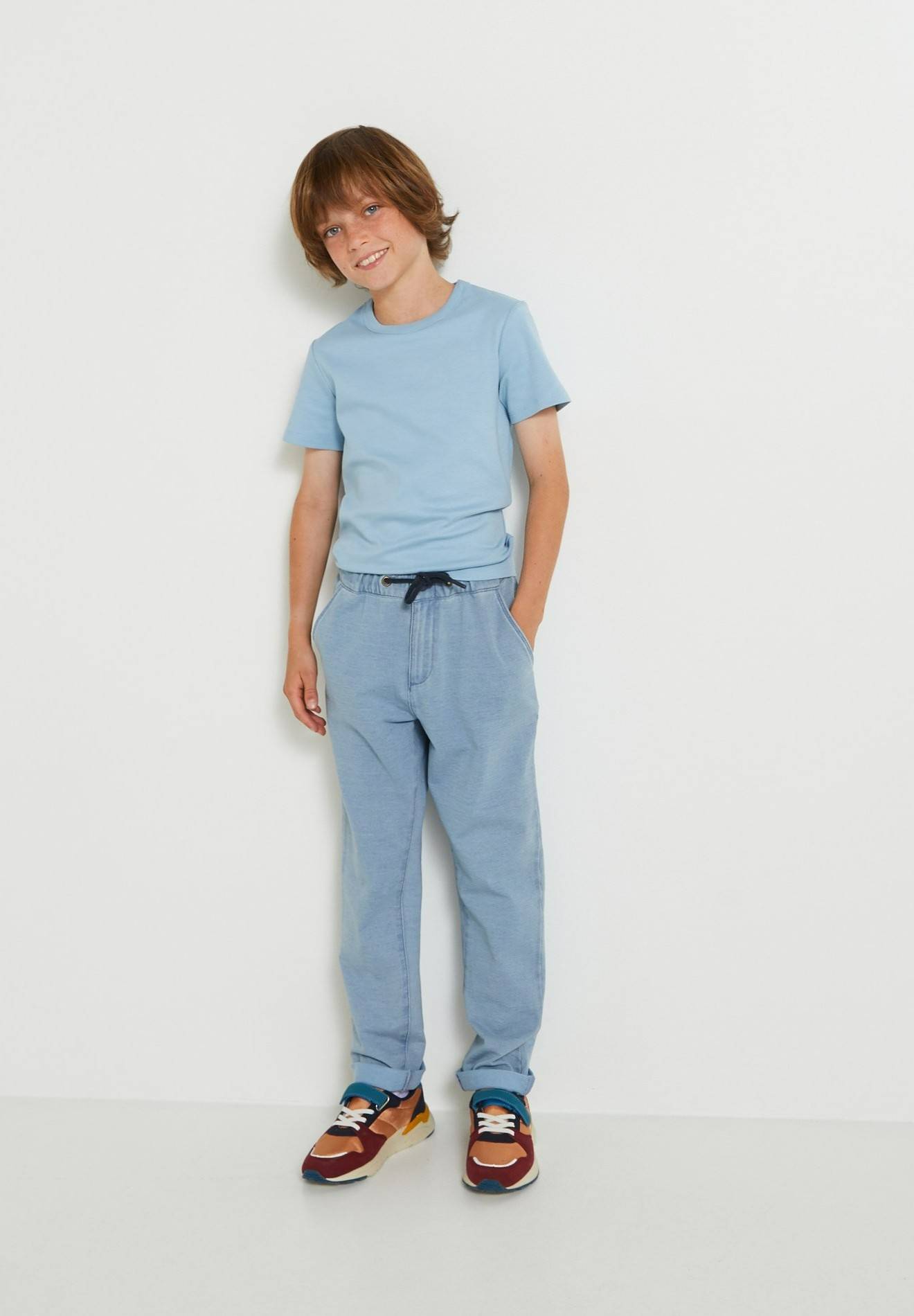 Pantalon élastique façon jean garçon, Bleu, large image number 3.0
