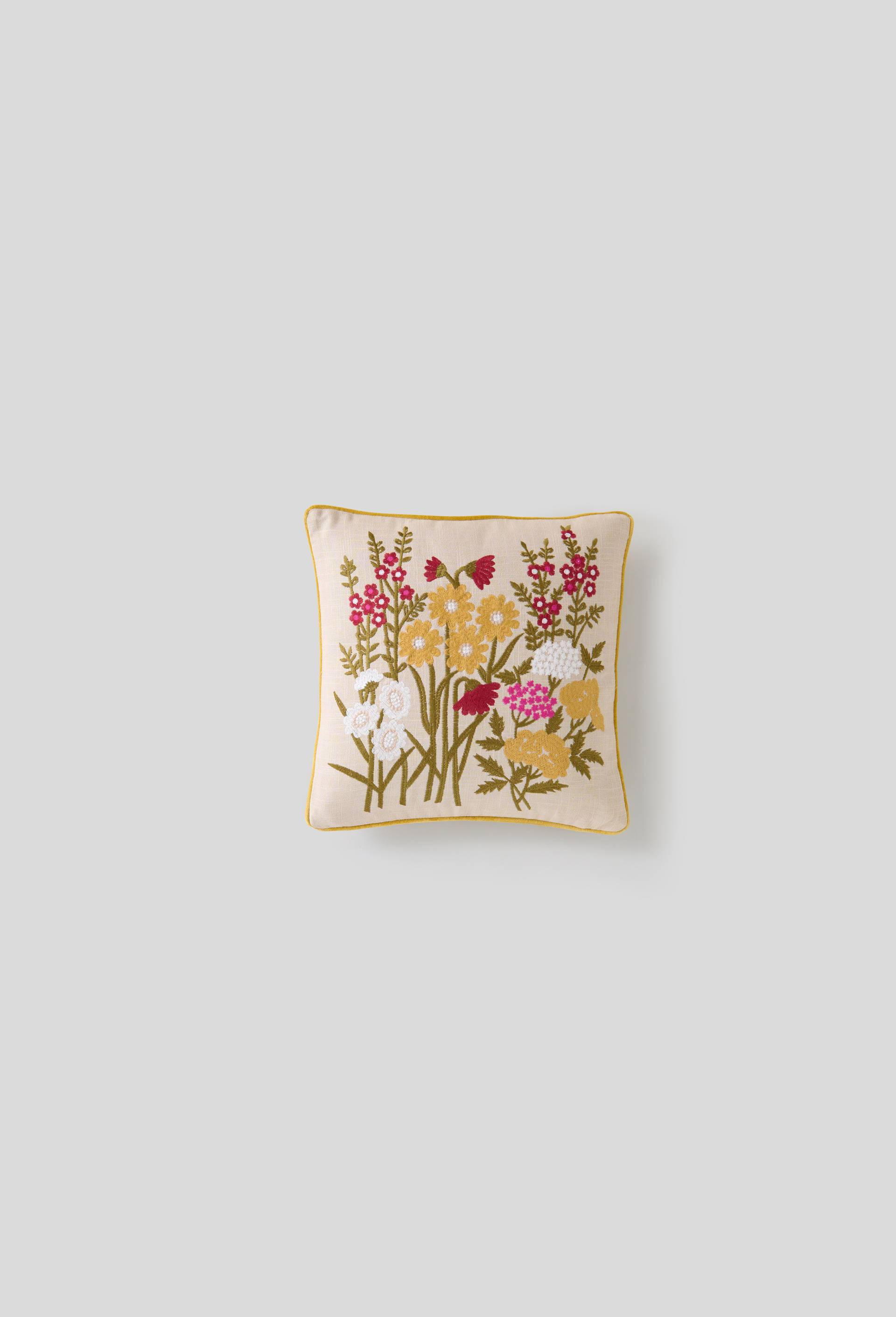 Coussin brodé, Beige clair, large image number 0