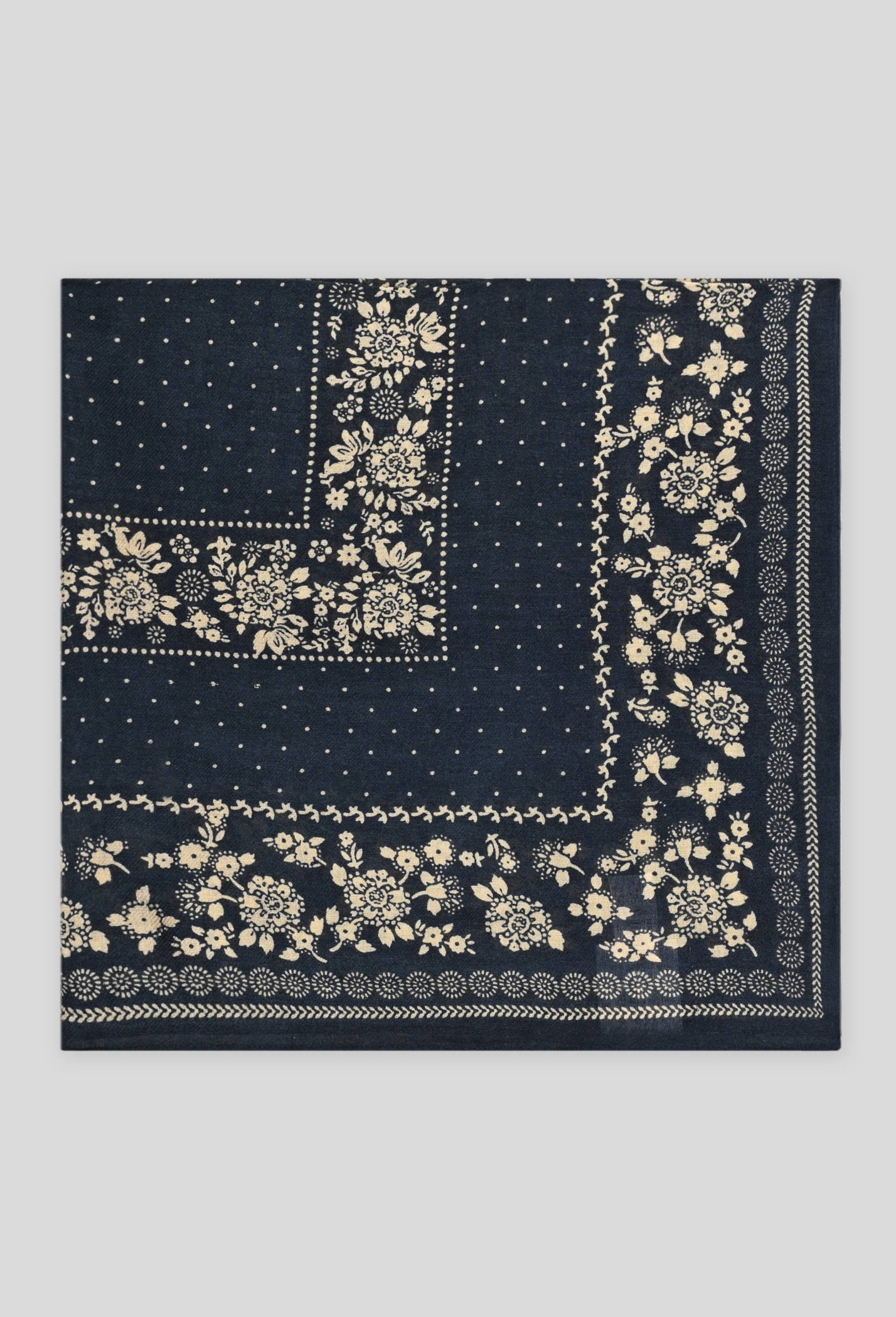 Carré bandana, Bleu foncé, large image number 1
