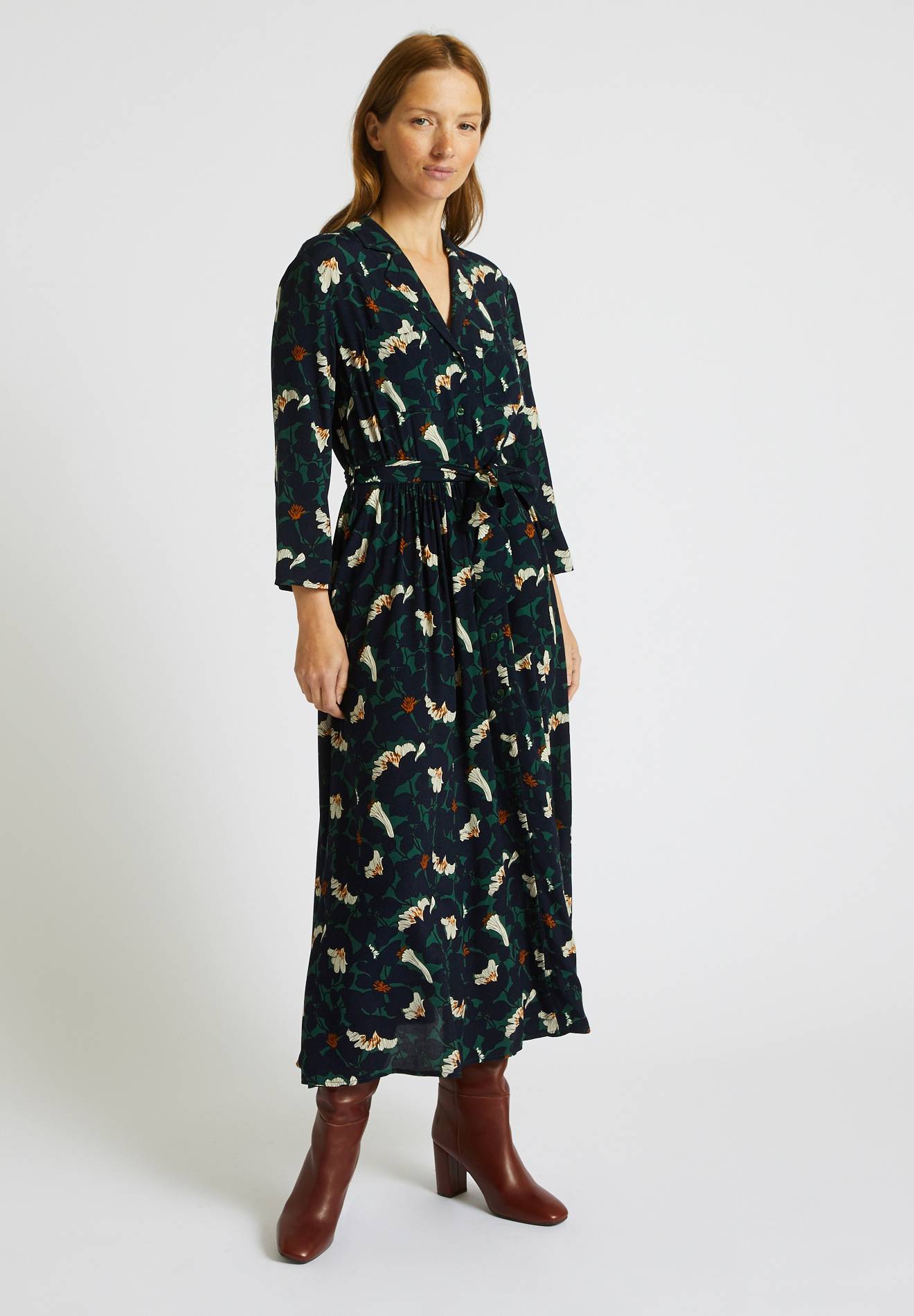 Robe chemise à imprimé floral en viscose, Vert foncé, large image number 3.0