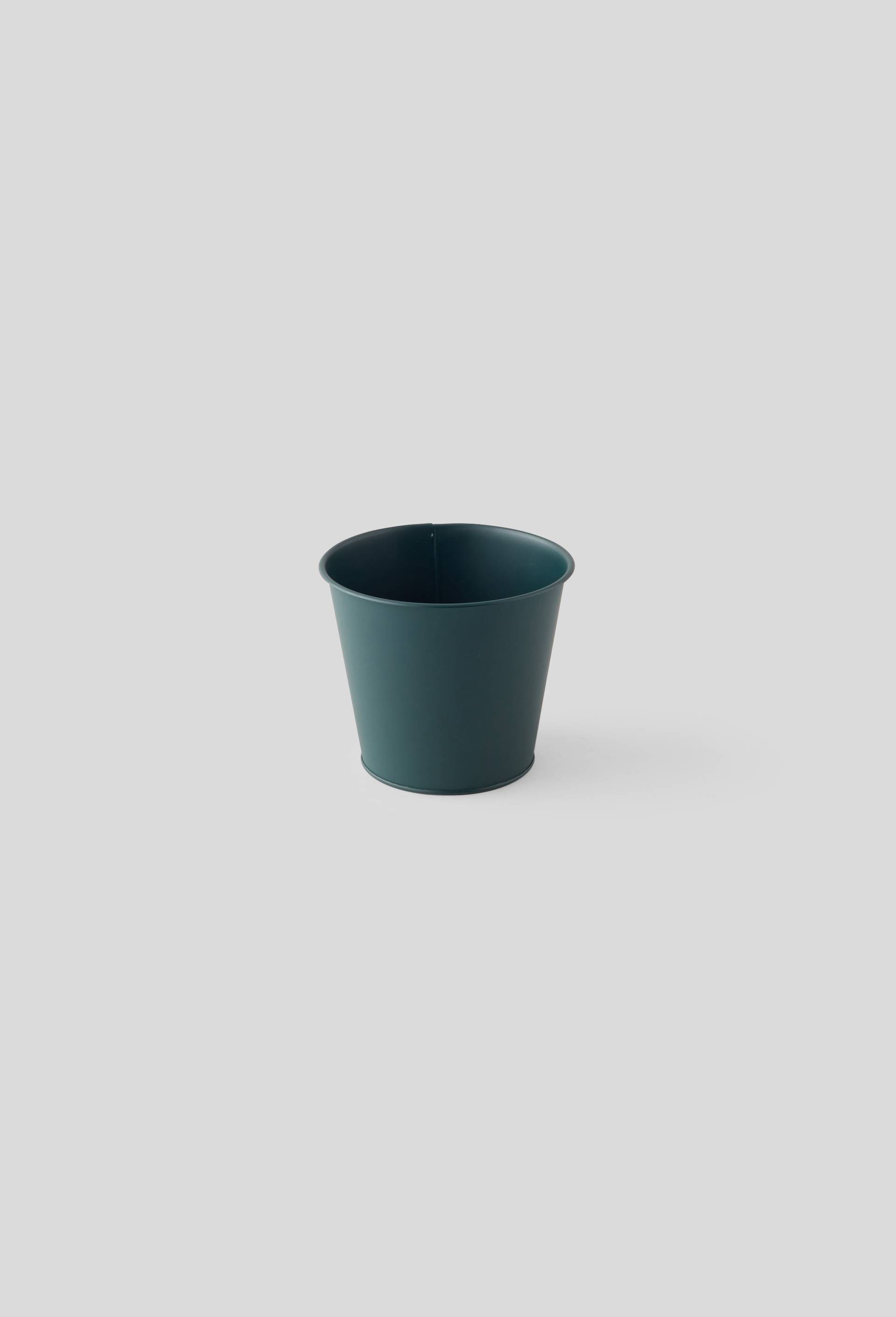 Cache-pot, 17x14cm, en métal, Vert foncé, swatch image