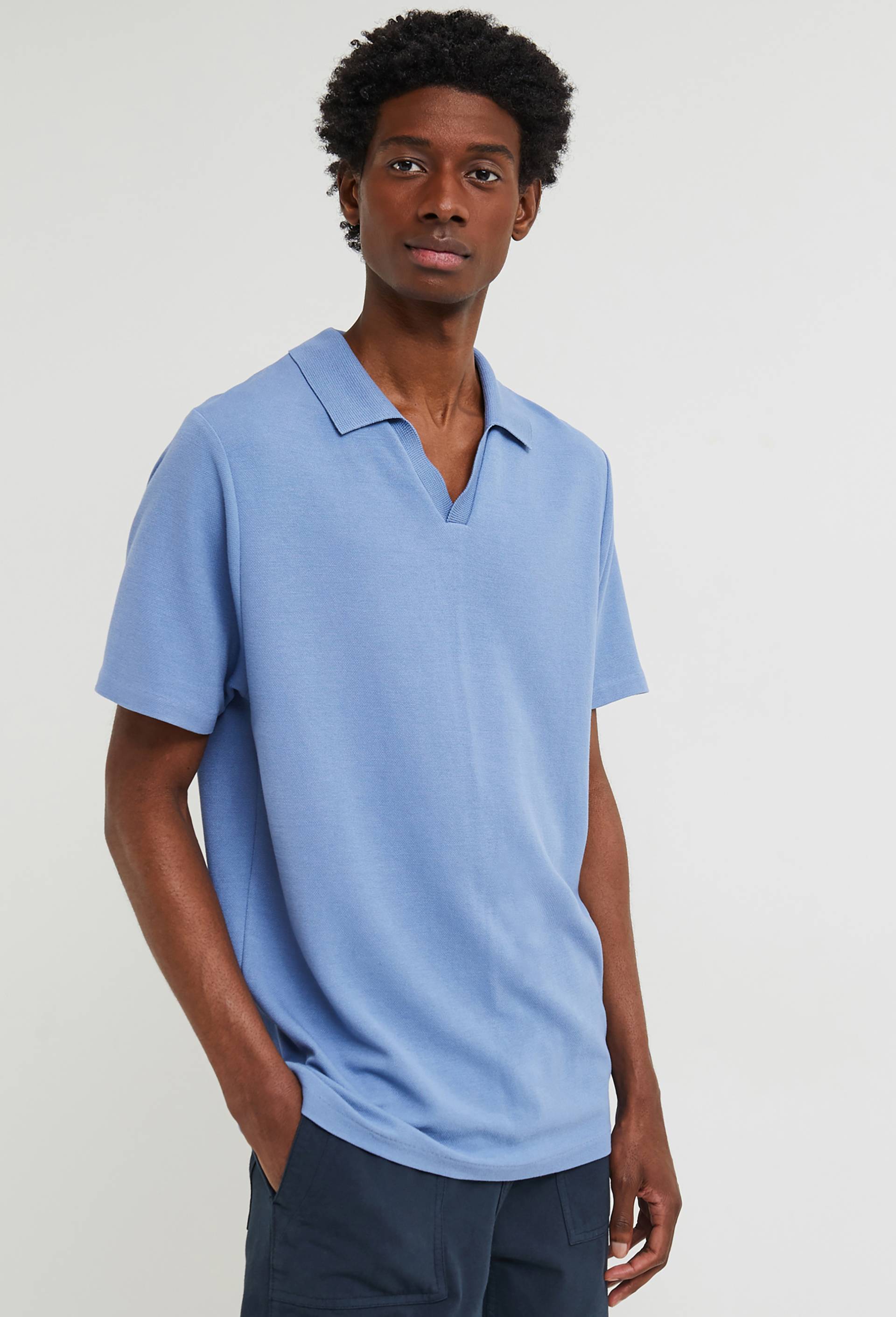 Polo manches courtes en viscose, Bleu, swatch image