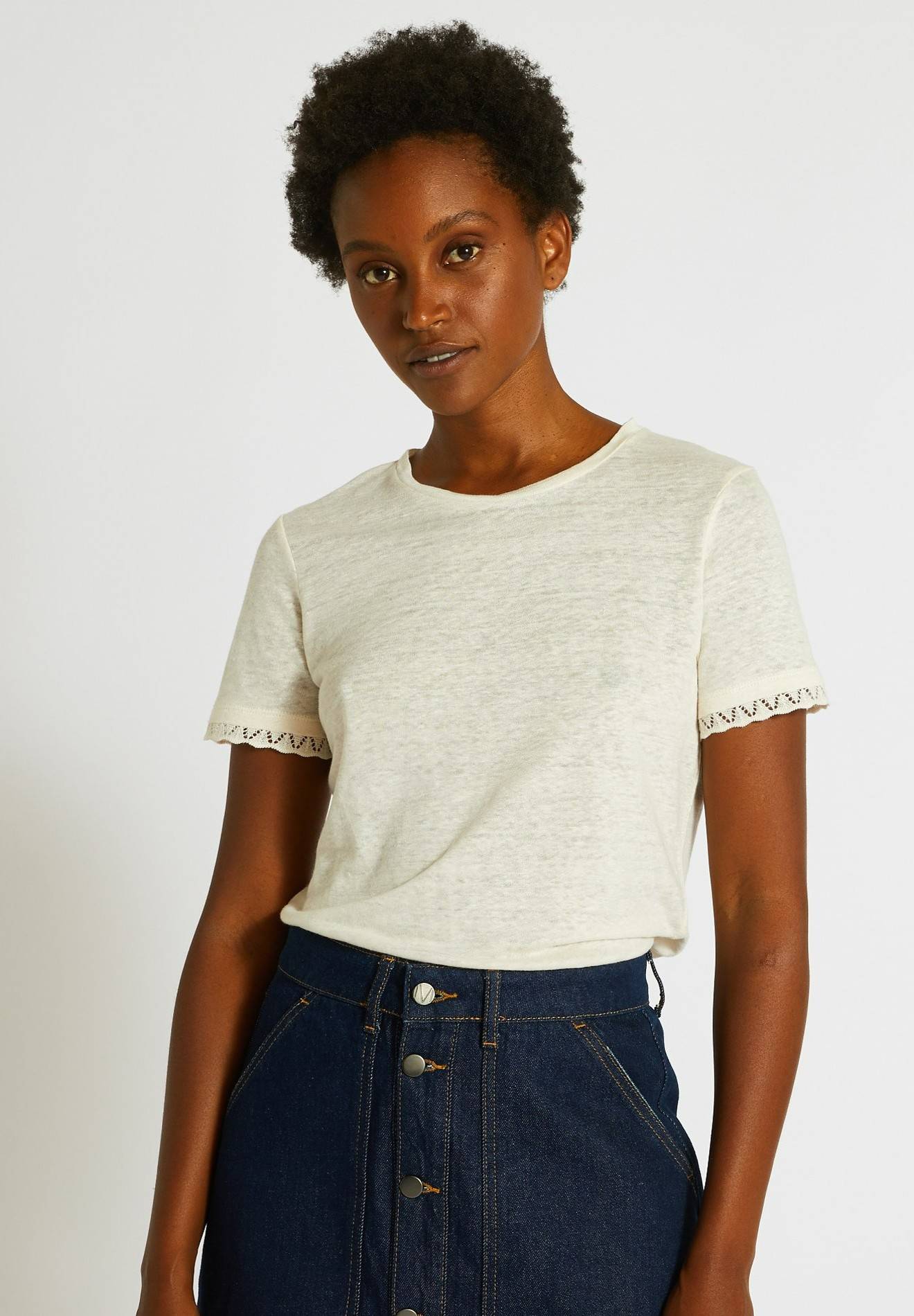 T-shirt en lin détail dentelle, Beige clair, large image number 3