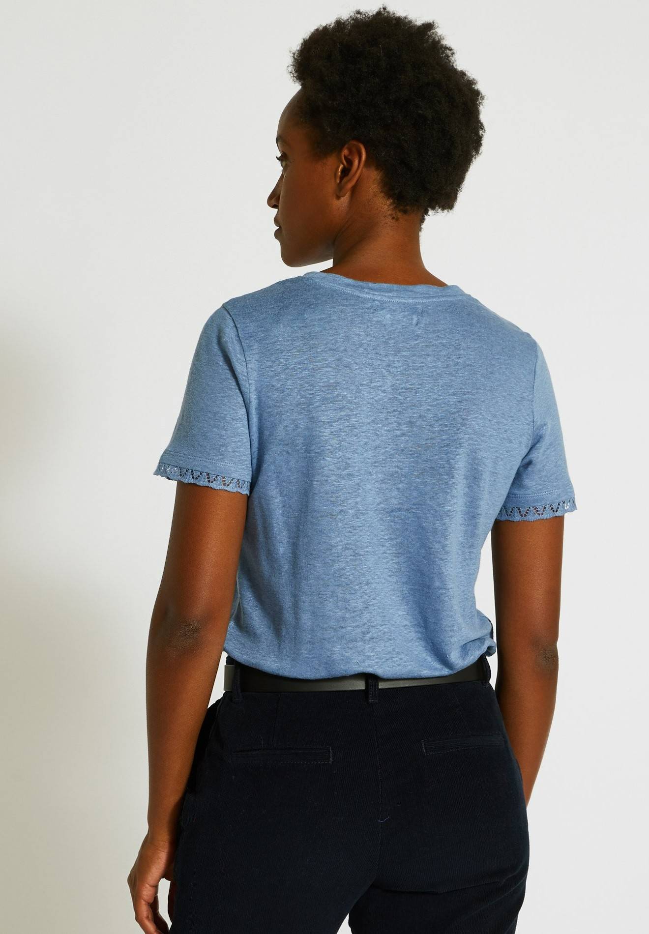 T-shirt en lin détail dentelle, BLEU, large image number 4.0