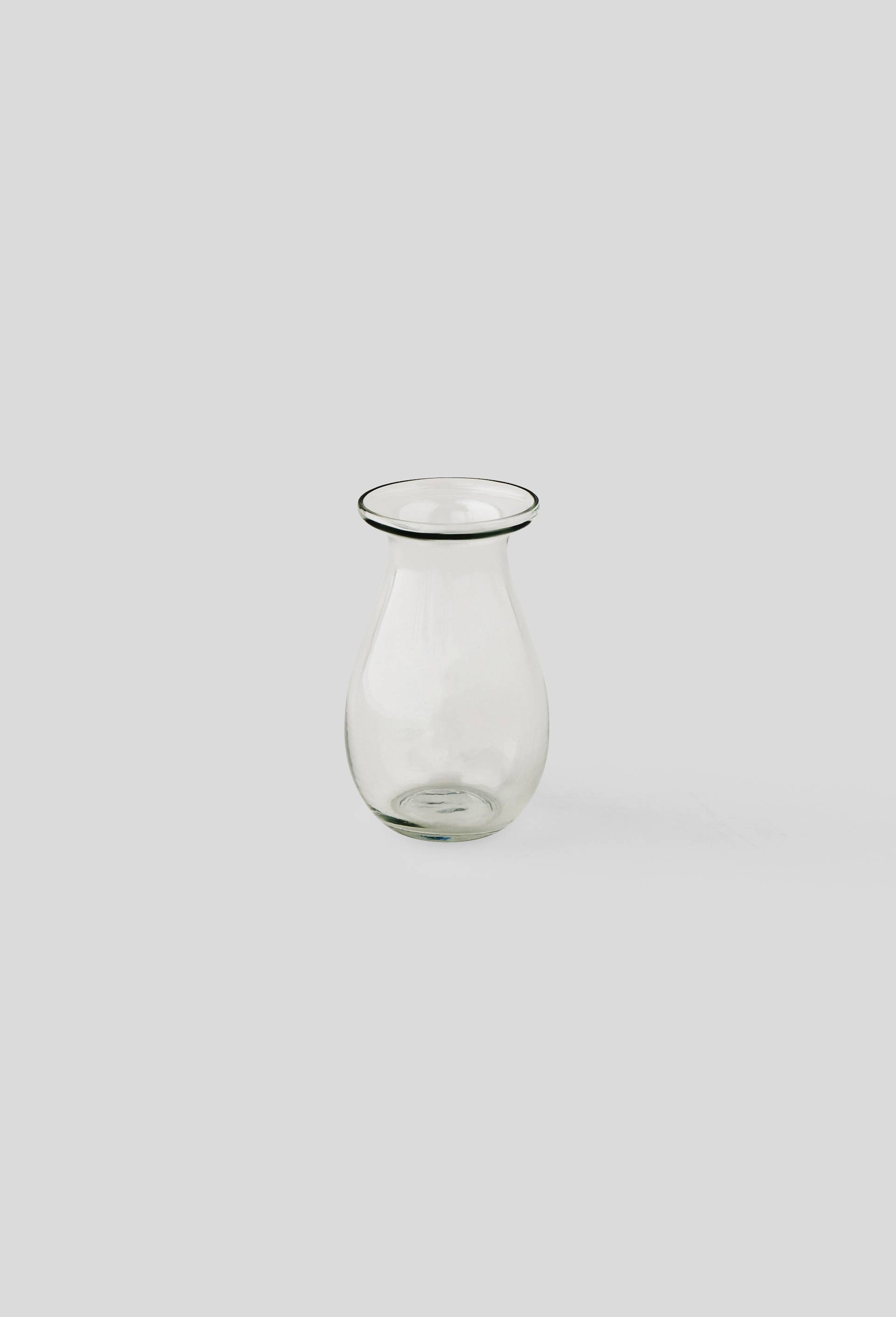 Petit vase en verre forme bouteille, Transparent, large image number 0