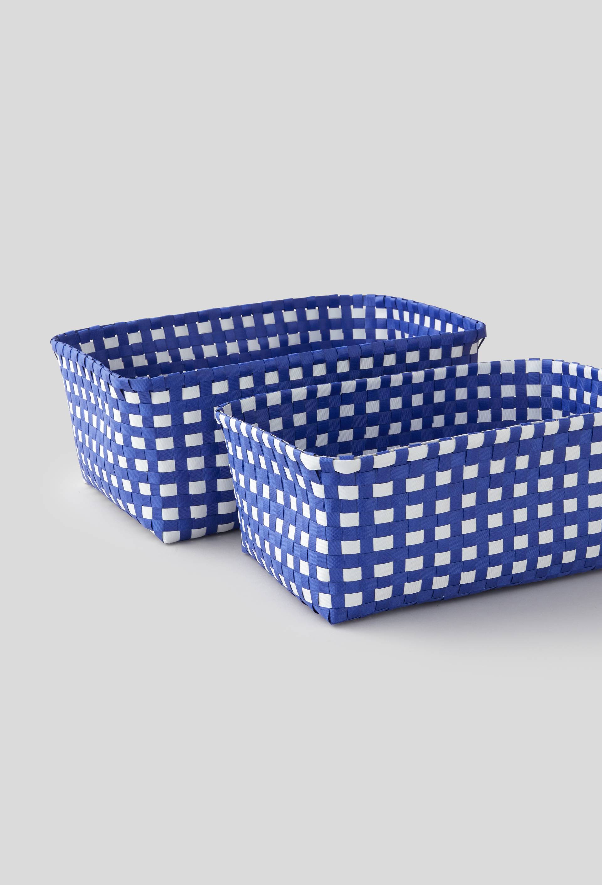 Panier rectangulaire tresse en plastique, 15 x 36 x 25 cm, BLEU, large image number 1