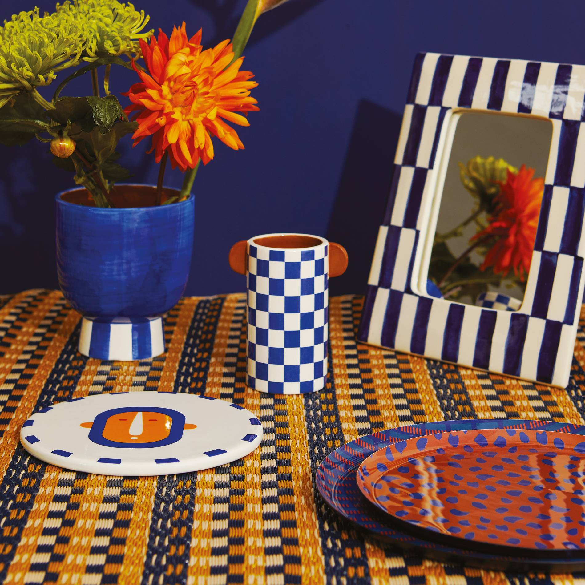 Vase rond effet réactif, BLEU, large image number 2.0