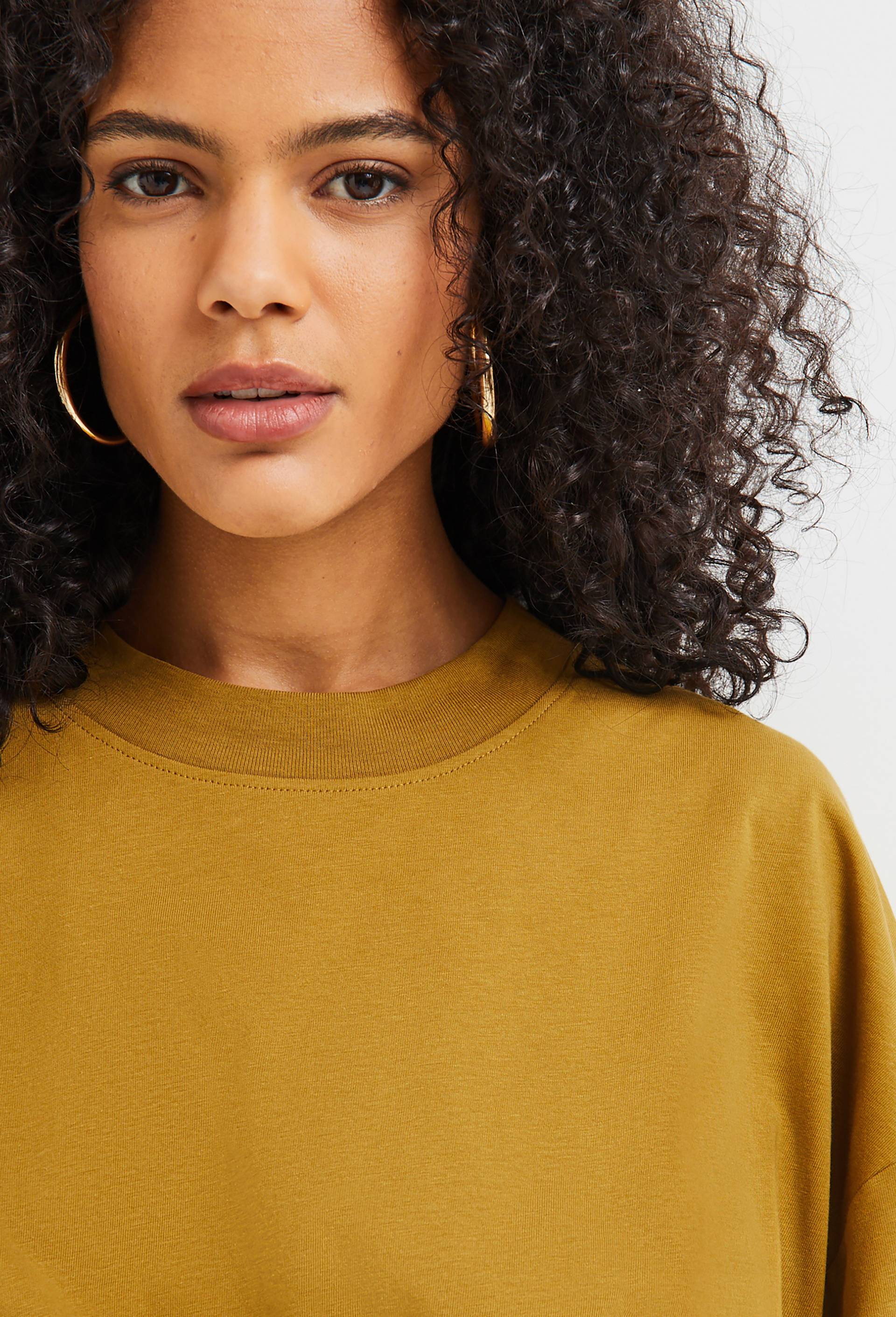 T-shirt manches courtes uni en coton BIO GOTS, Jaune foncé, swatch image