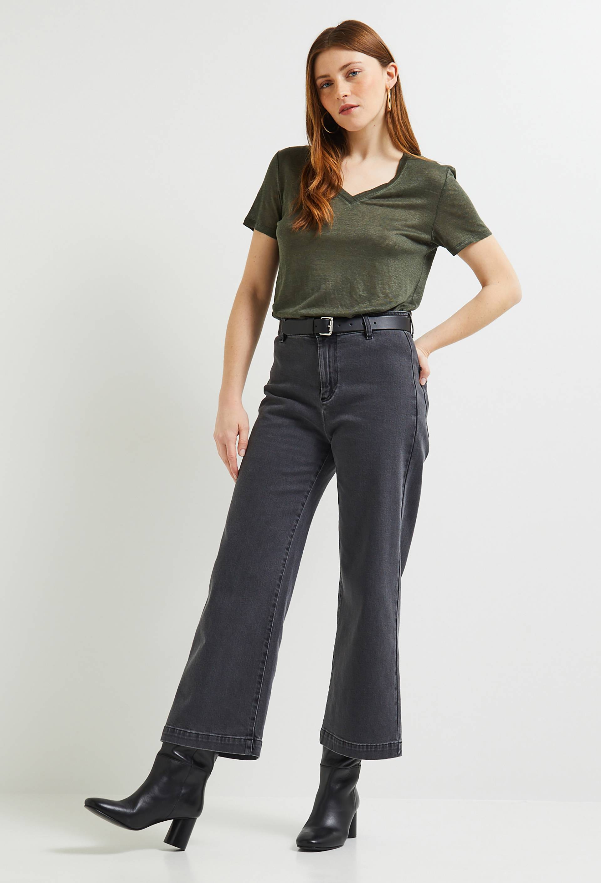 Jean large, Gris foncé, large image number 0.0