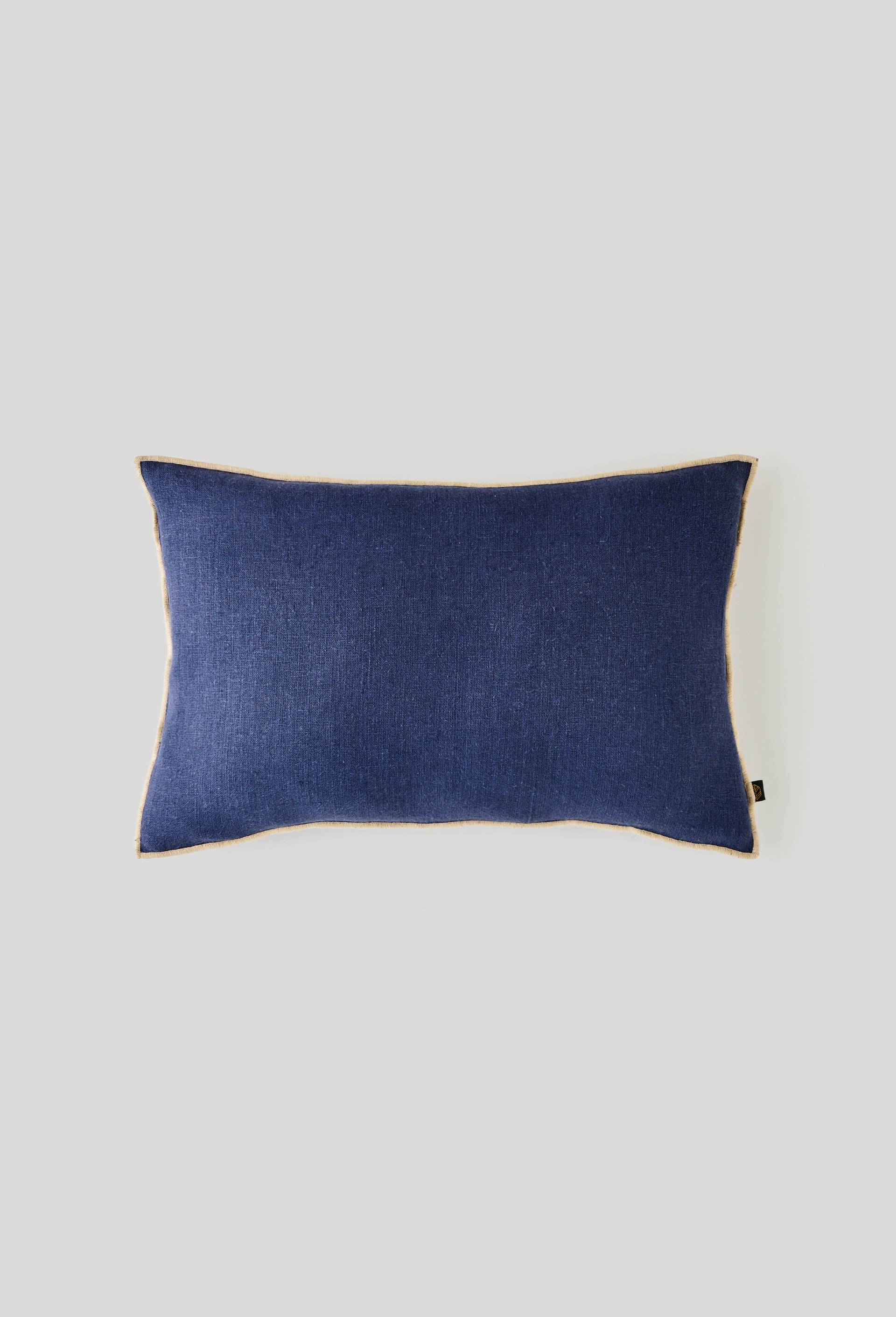 Coussin chennai, Bleu foncé, large image number 0.0