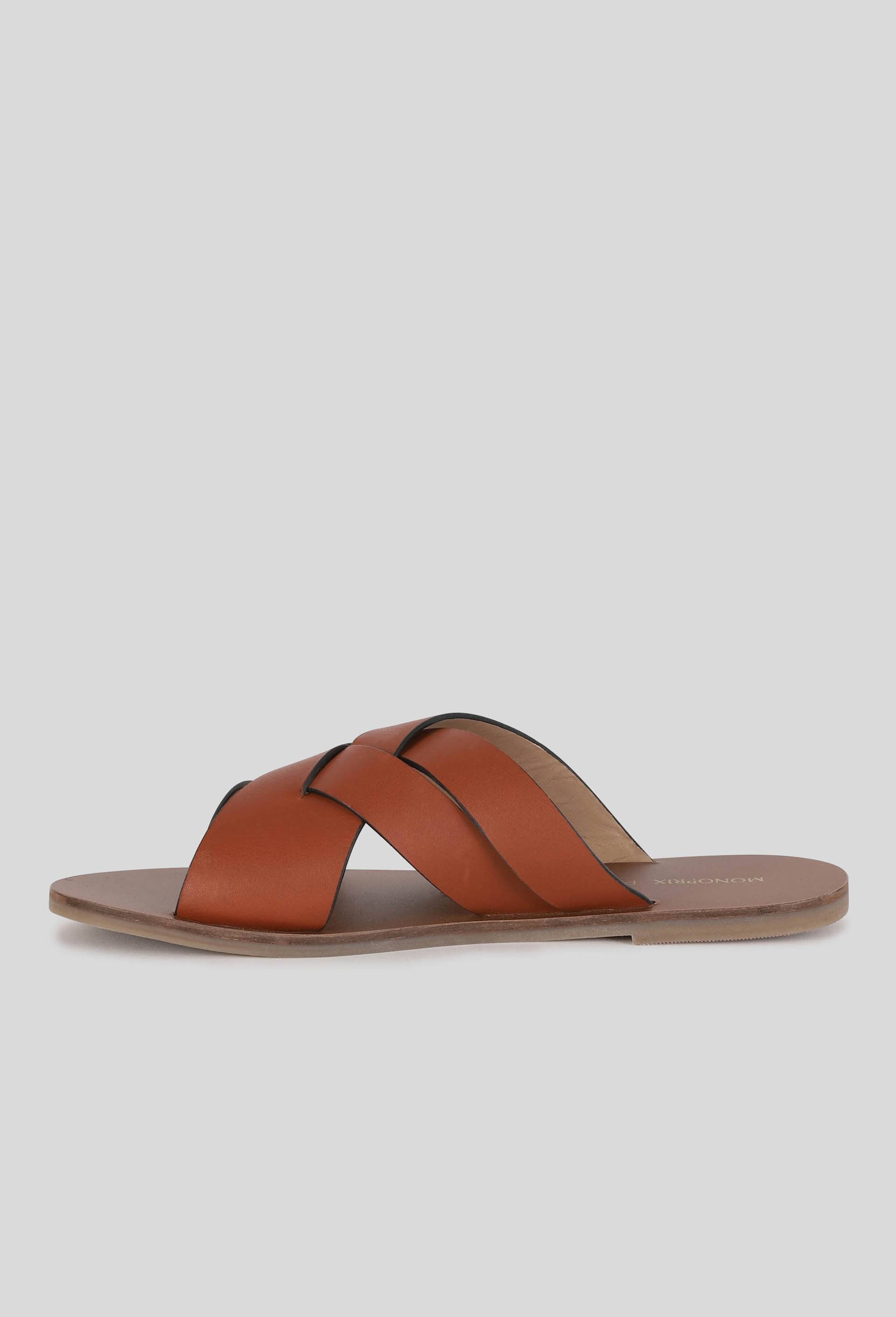 Claquettes en cuir, Beige, large image number 1.0