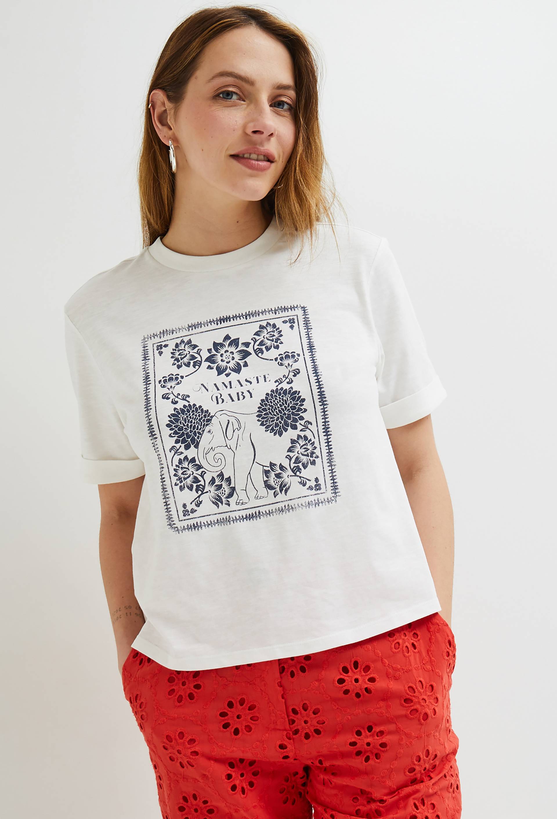 T.shirt avec imprimé placé en coton BIO, Ecru, large image number 0.0