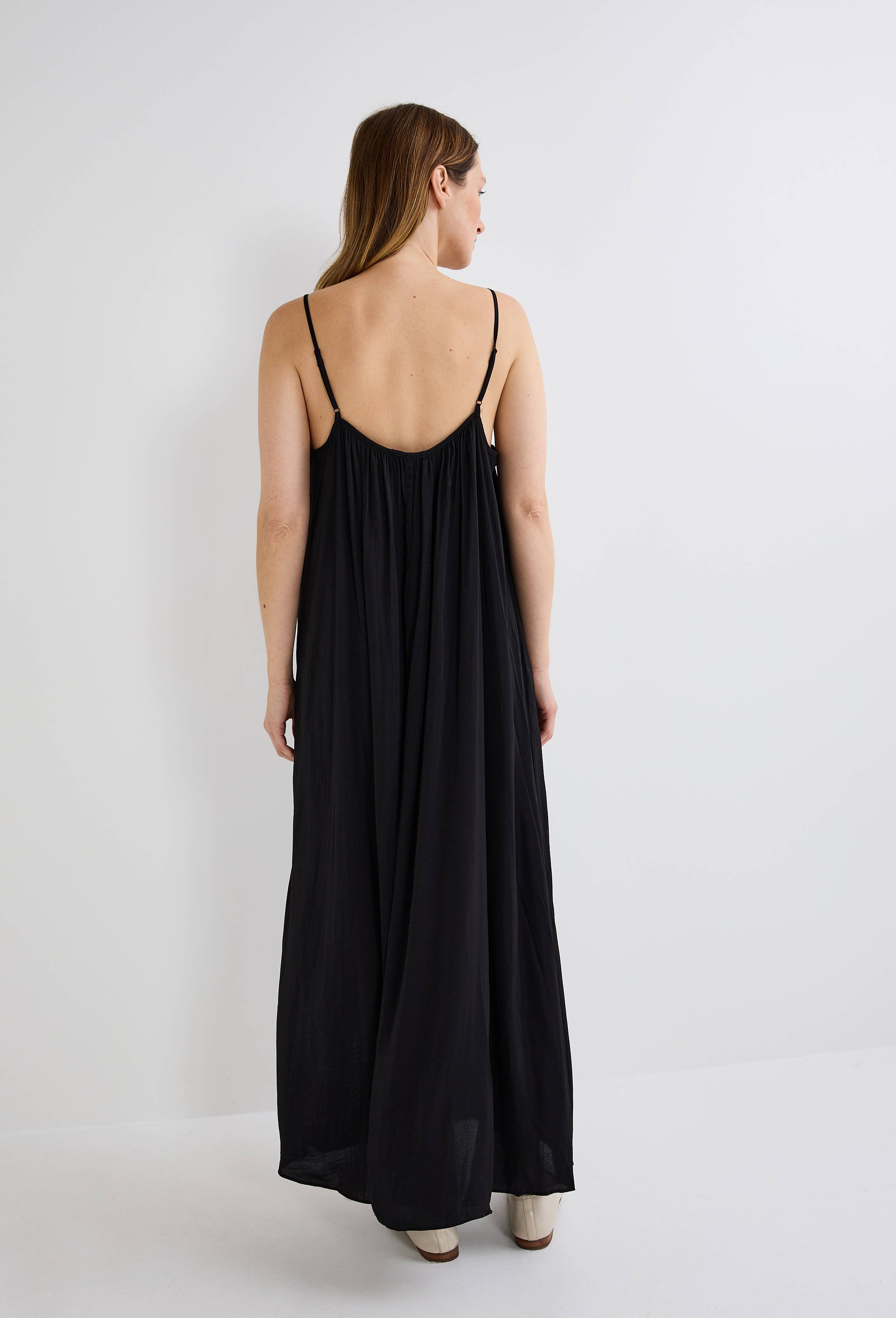 Robe ample satin&eacute;e &agrave; bretelles, Noir, large image number 1