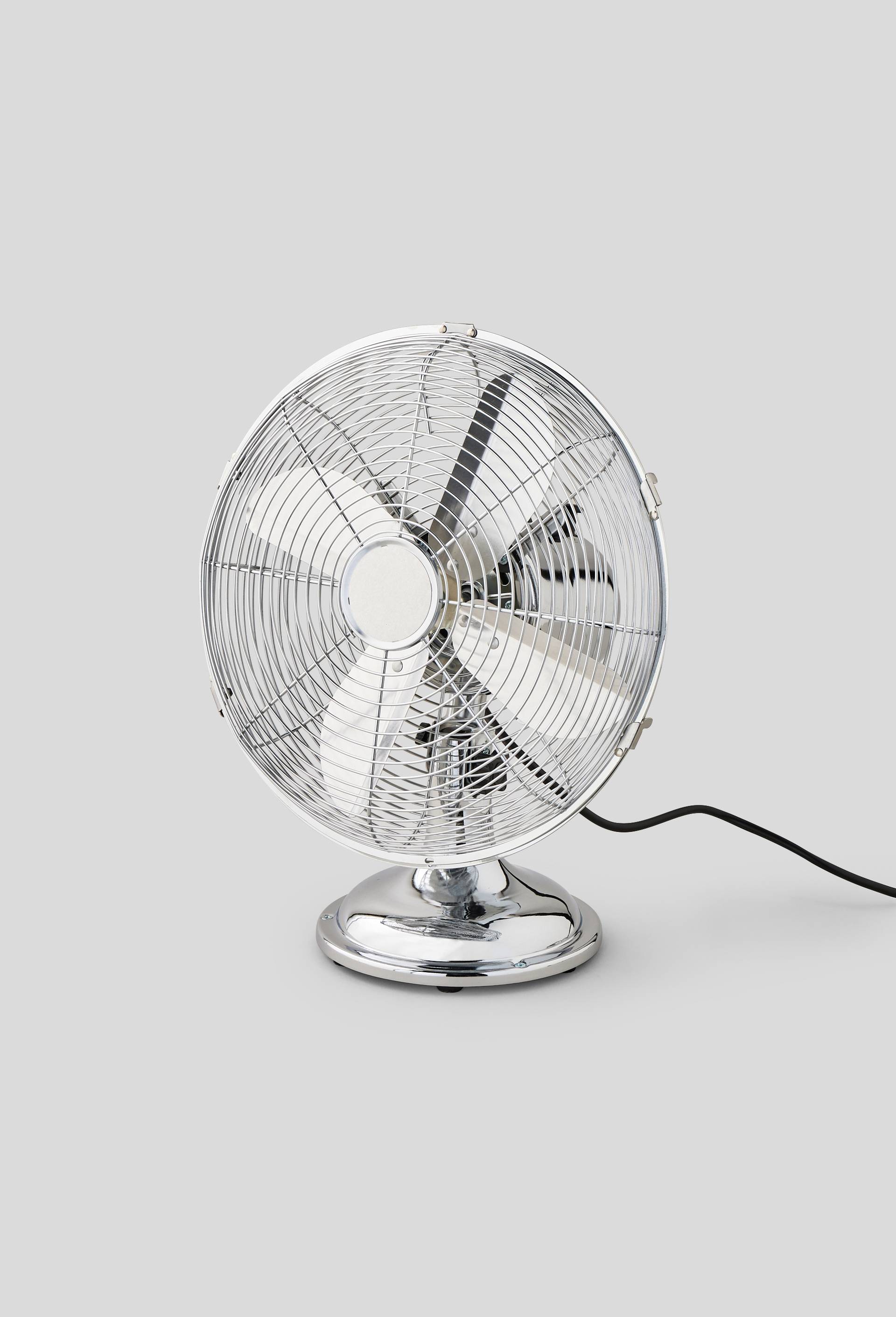 Ventilateur de table, finition métal chromé, Argent, large image number 0