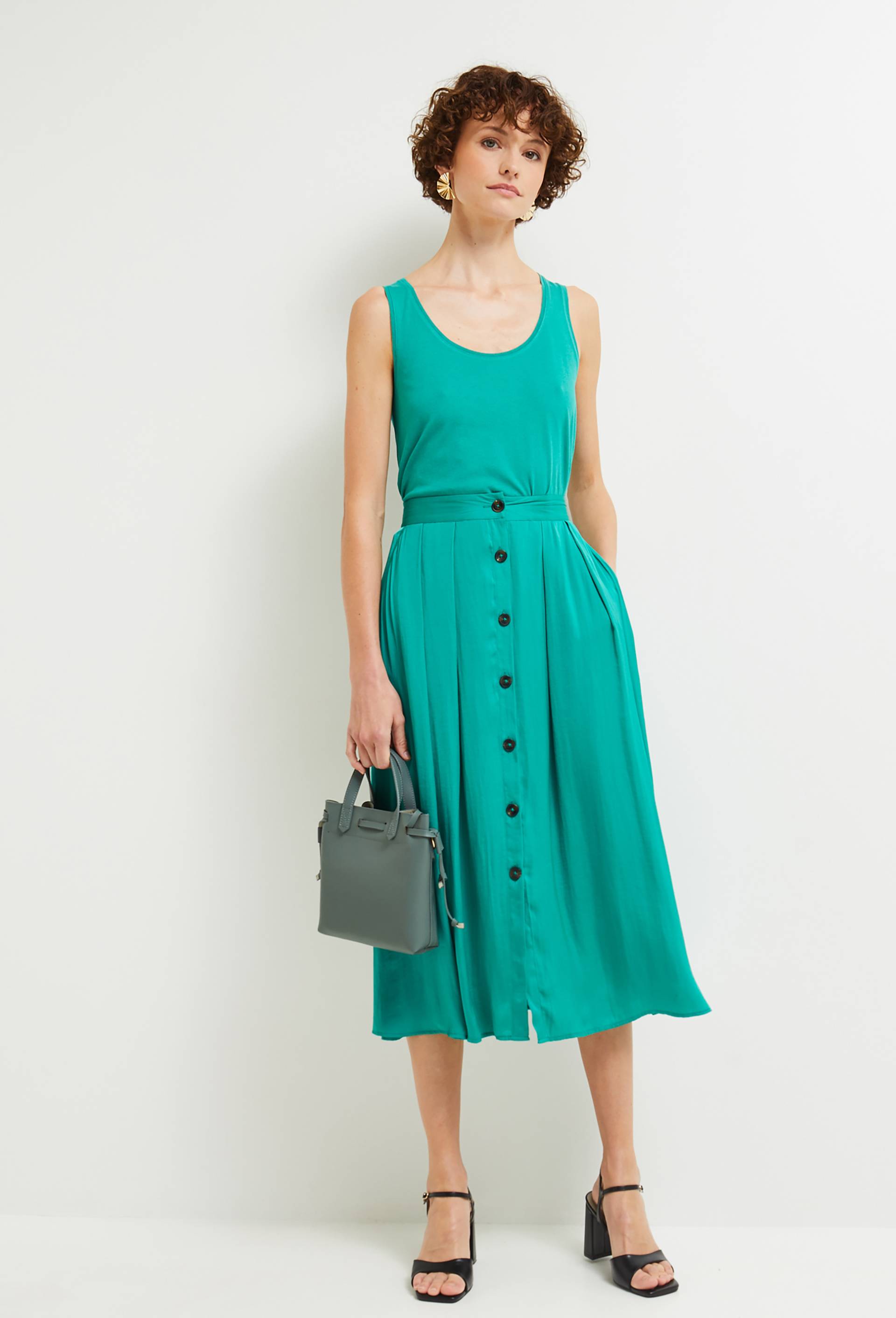 Jupe midi boutonnée et satinée, Vert, large image number 0