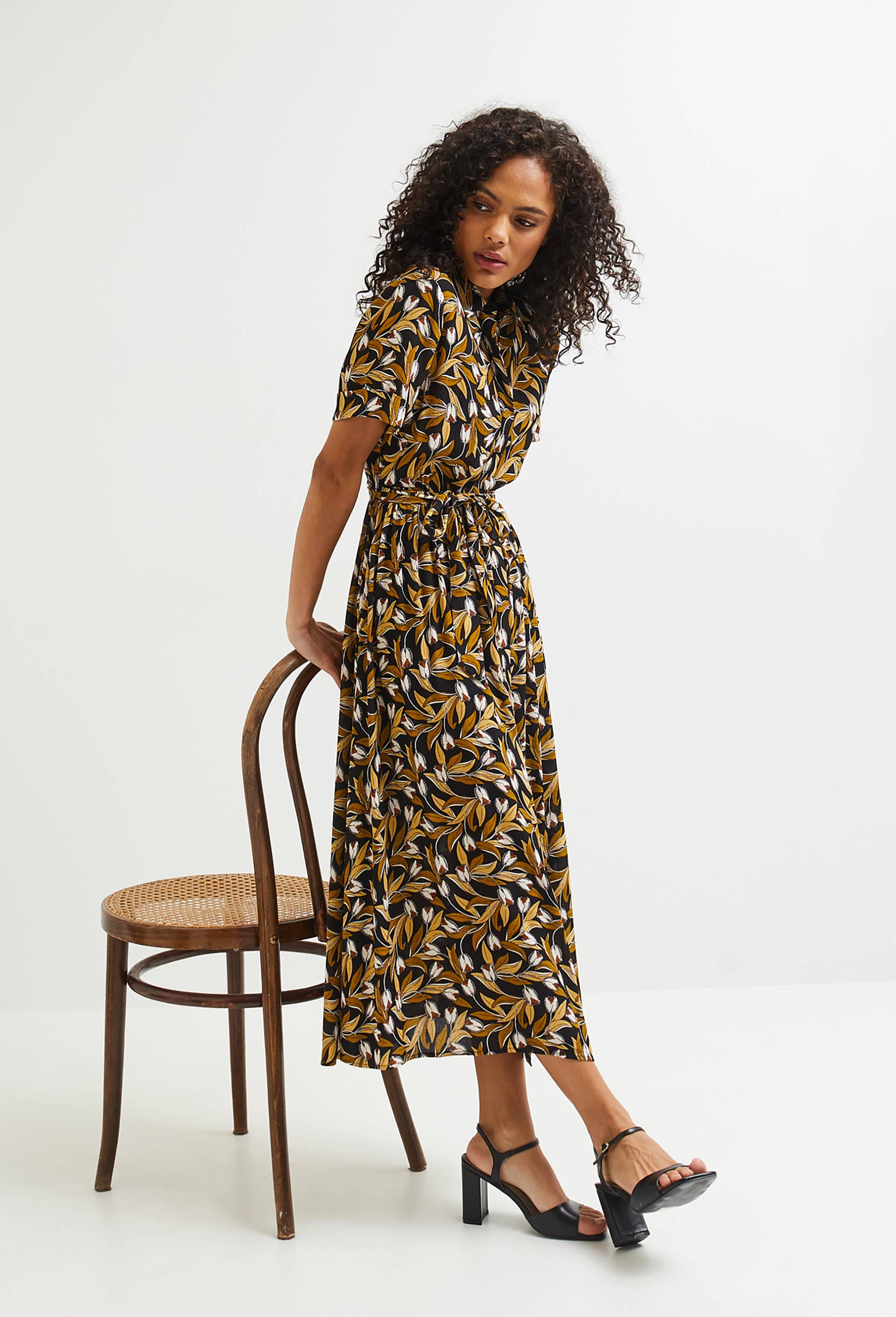 Robe chemise midi imprimée, EcoVero, Noir, large image number 0