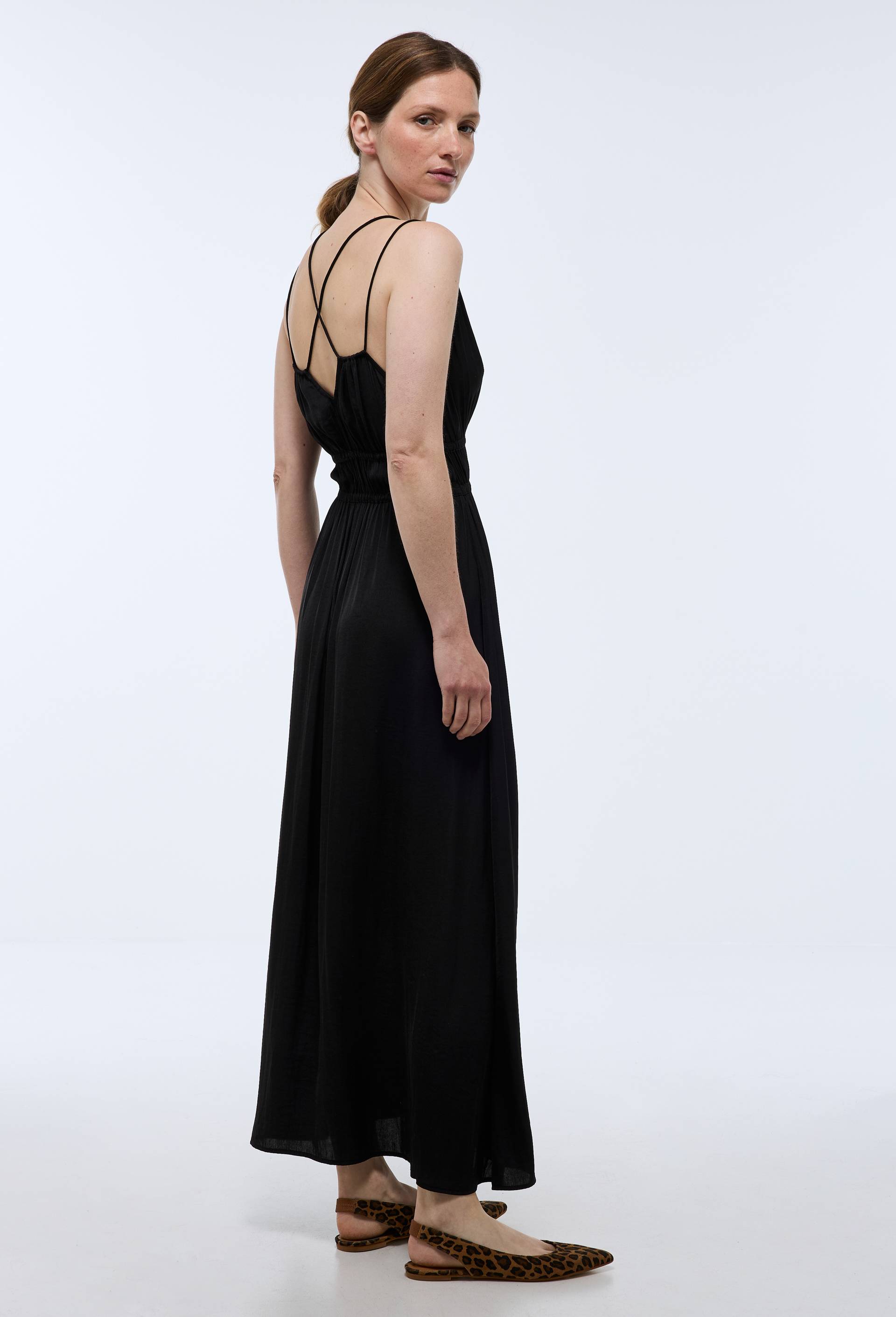 Robe midi satin&eacute;e &eacute;lastiqu&eacute;e taille, Noir, large image number 2.0