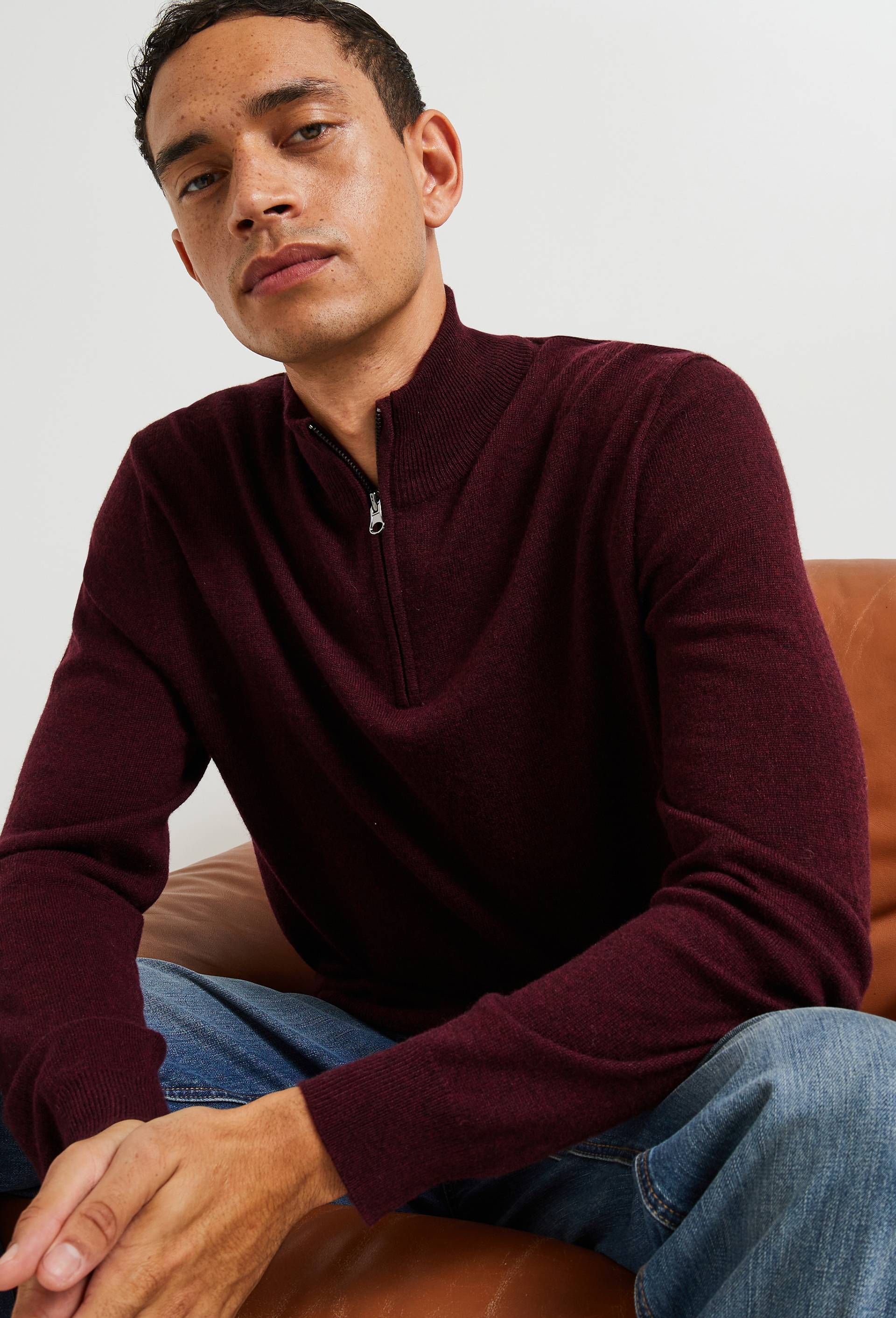 Pull col camionneur en mélange laine et cachemire, Rouge foncé, swatch image