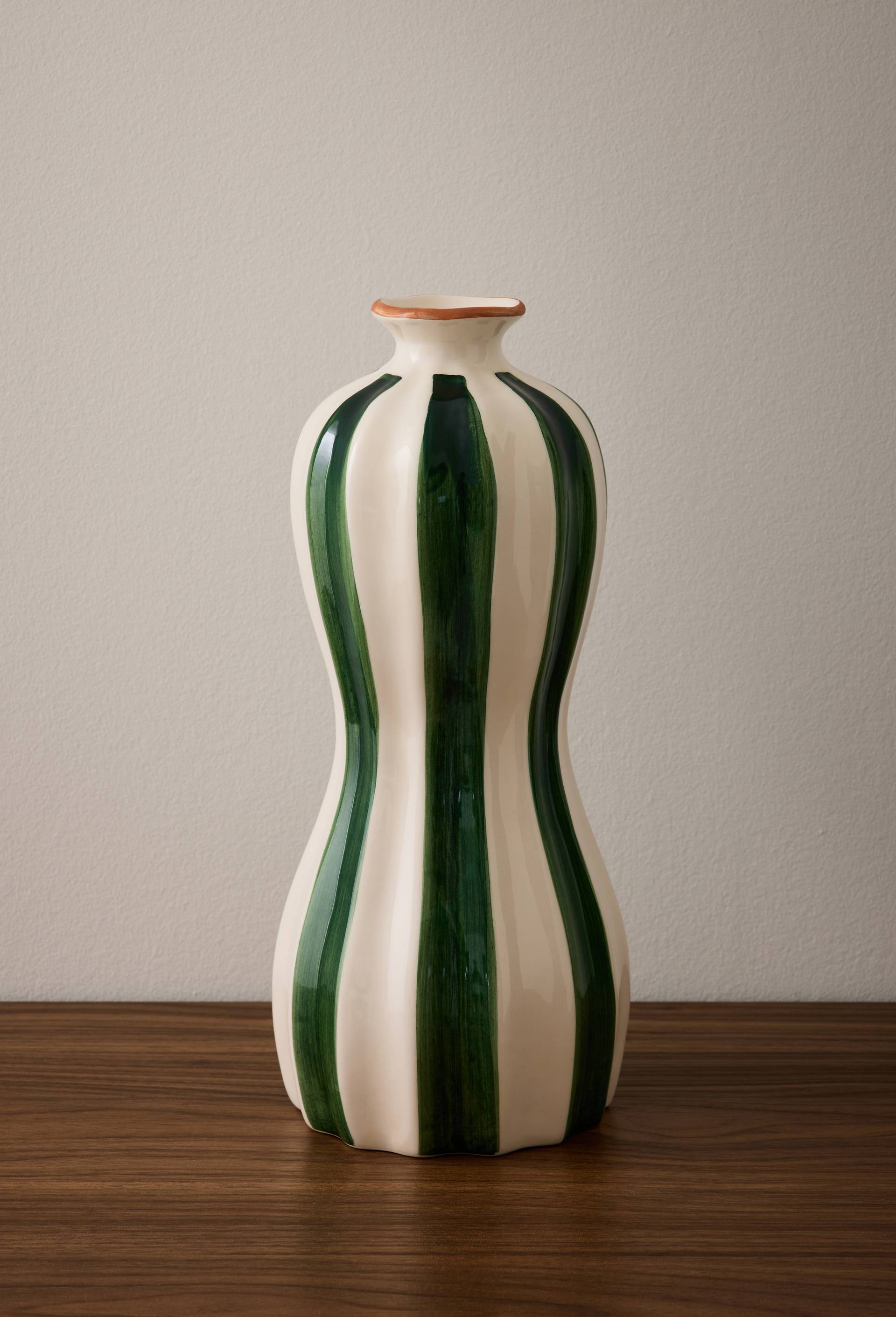 Vase &eacute;troit ray&eacute;, 13x33cm, en fa&iuml;ence, Vert fonc&eacute;, large image number 0.0