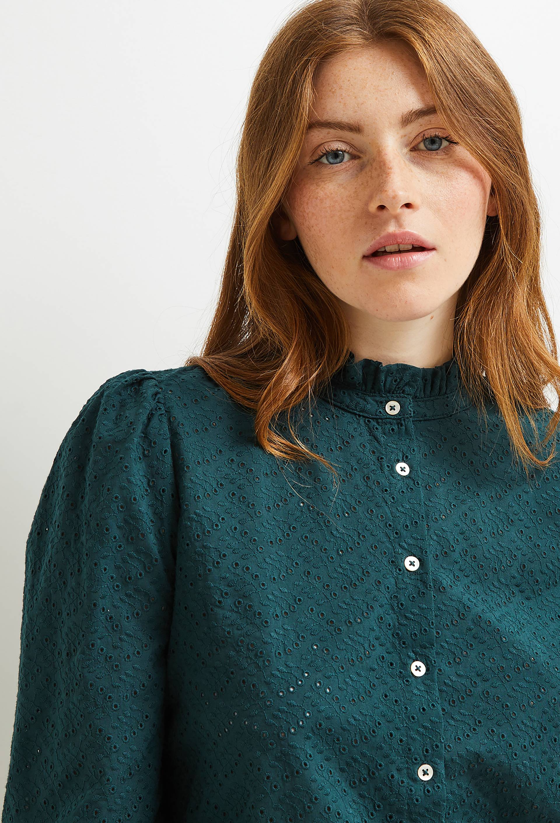 Blouse manches longues en broderie anglaise en coton, Vert foncé, large image number 0