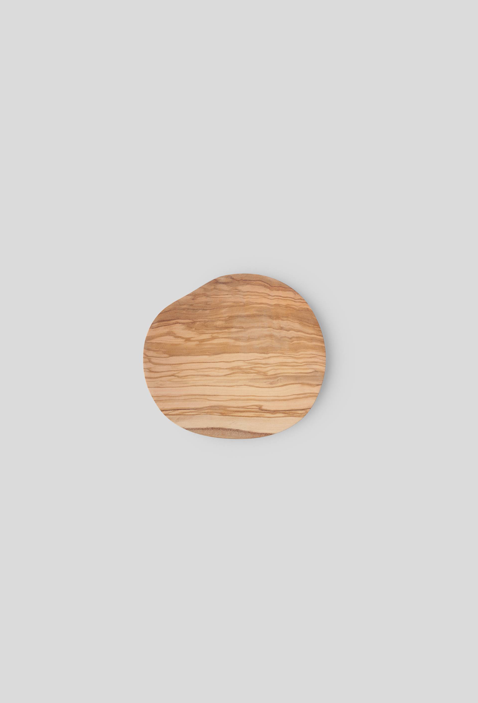 Plat en bois d'olivier, 18cm, Beige clair, large image number 0