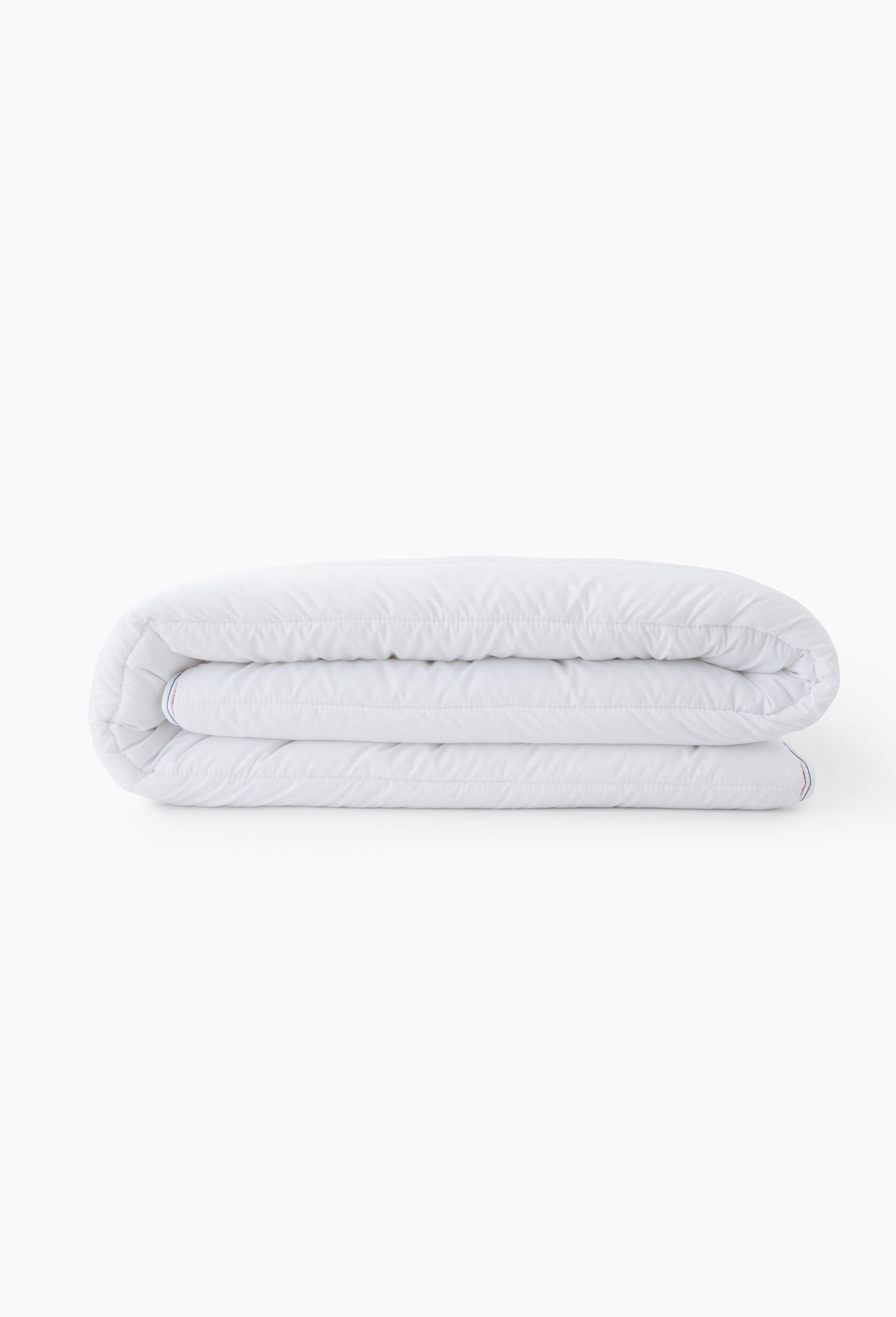 Couette Hygi&egrave;ne +  220x240cm lavable &agrave; 95&deg;, Blanc, large image number 1.0