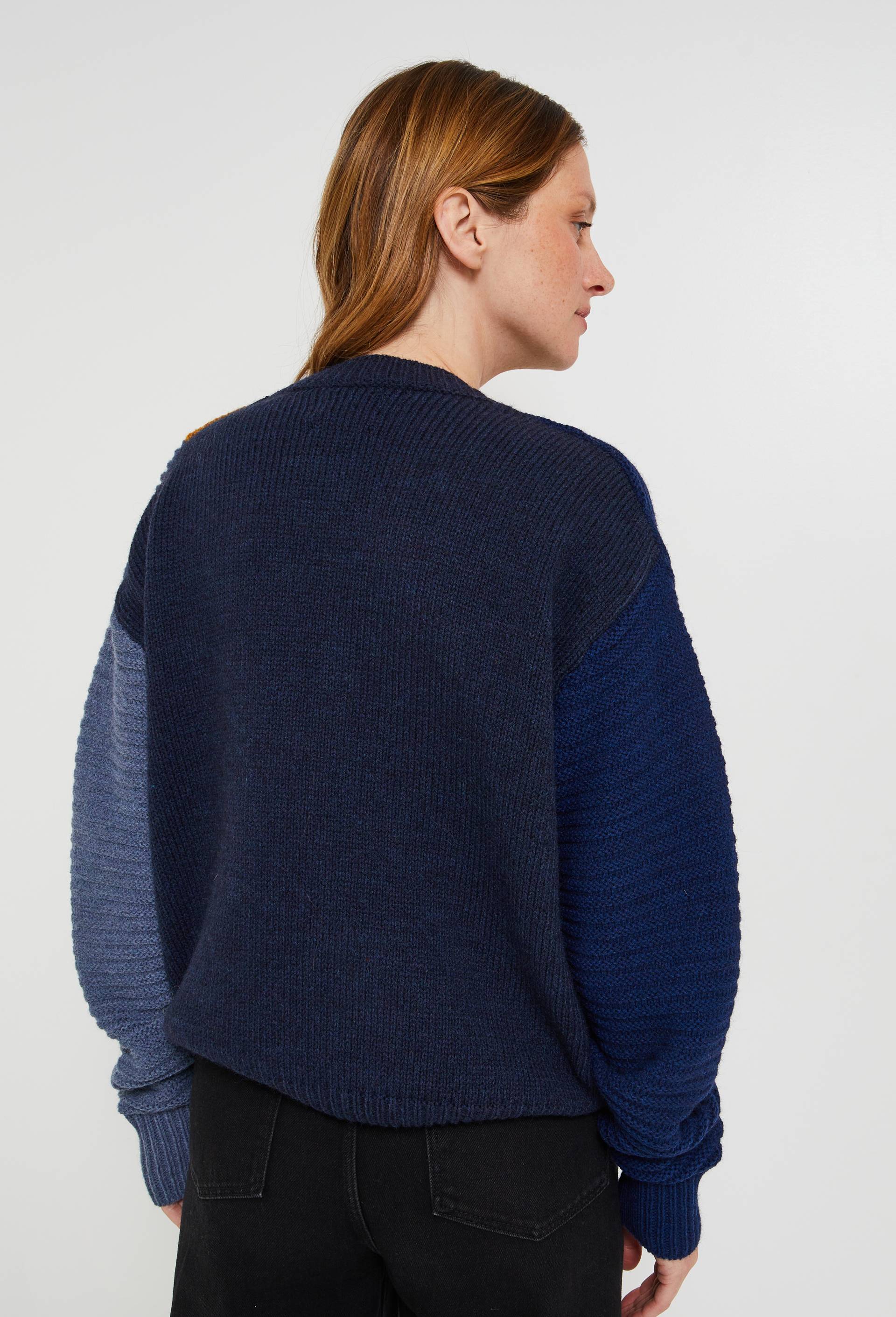 Pull col rond contenant de la laine, Bleu foncé, large image number 1