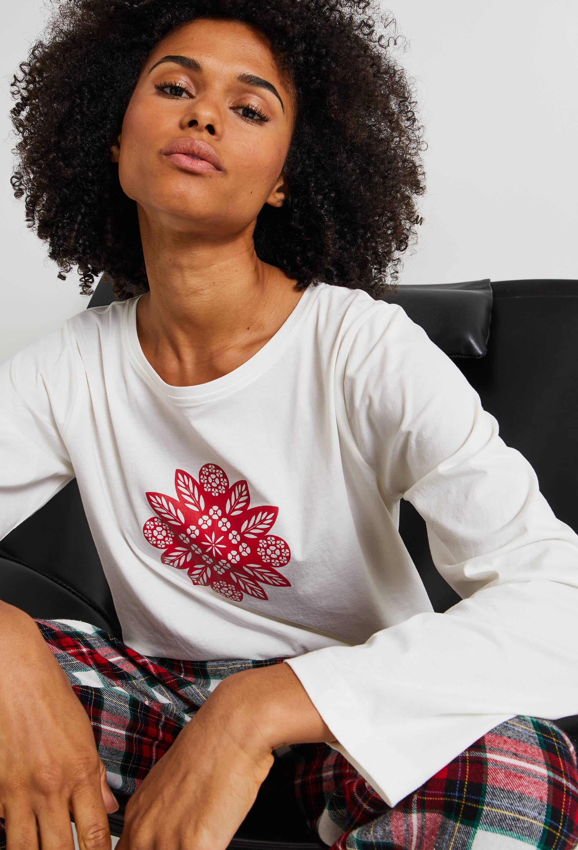 Pyjama avec t-shirt en jersey et bas en flanelle 100% coton BIO, Ecru, large image number 0