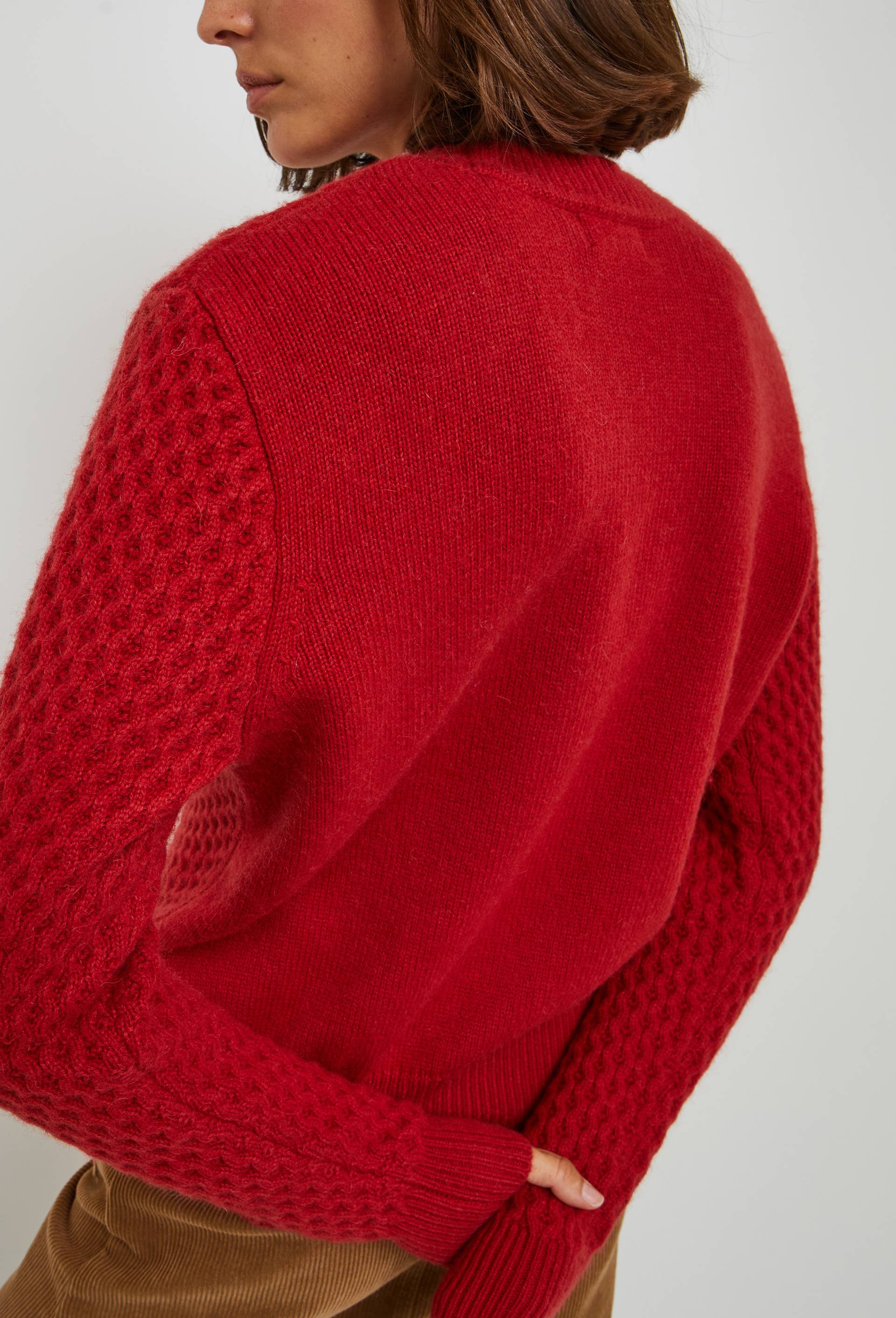 Pull point fantaisie contenant de l'alpaga, certifié OEKO-TEX, Rouge, large image number 3.0