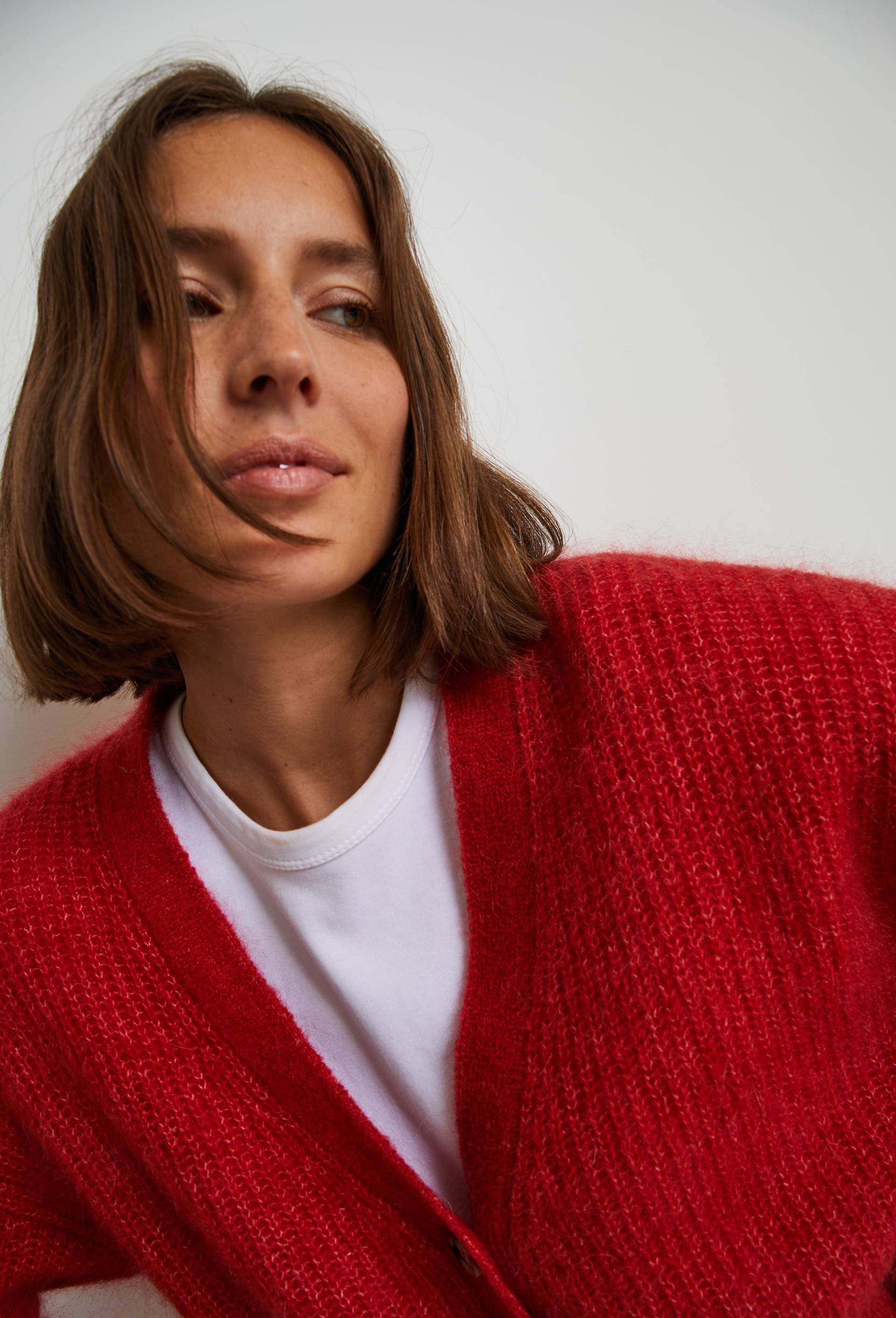 Cardigan court boutonné contenant du mohair, Rouge, large image number 0.0