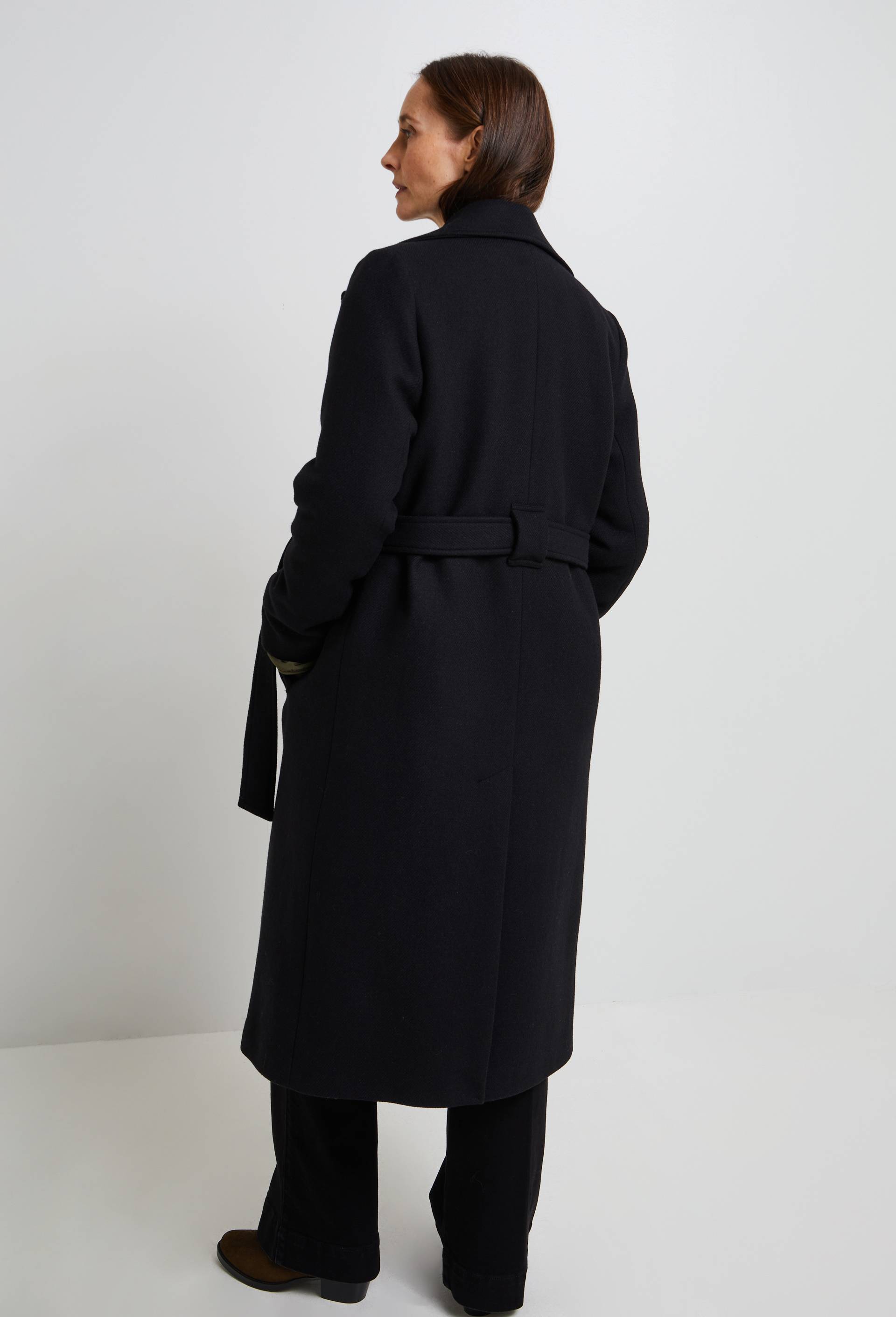 Manteau long ceintur&eacute; contenant de la laine, Noir, large image number 1