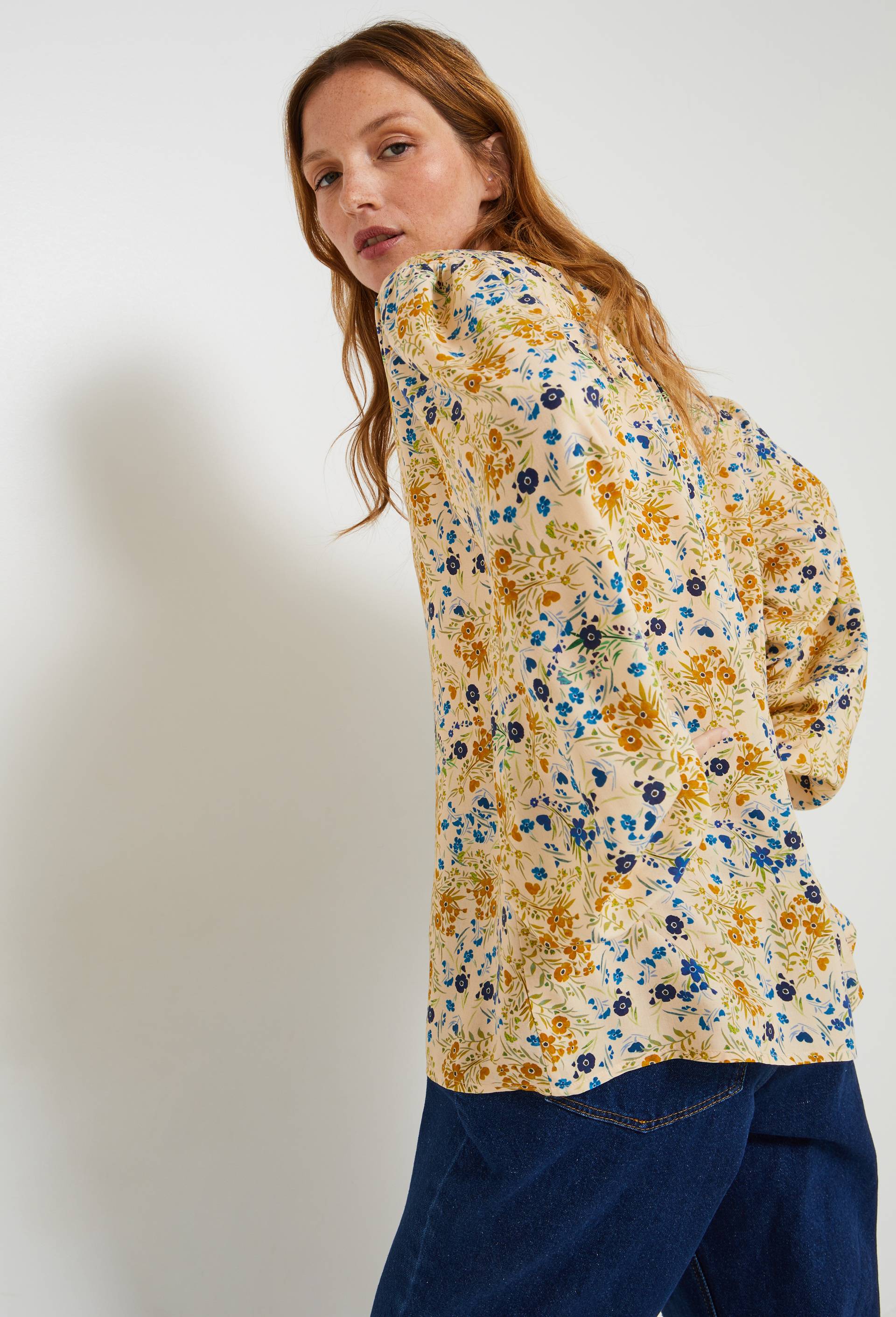 Blouse manches longues imprimée, certifié EcoVero, Beige clair, large image number 1